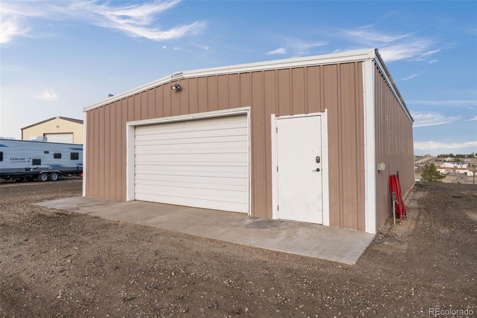 MLS Image #3 for 44011  morning star court,elizabeth, Colorado