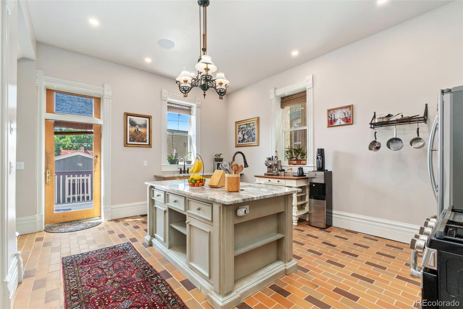 MLS Image #14 for 2721  curtis street,denver, Colorado