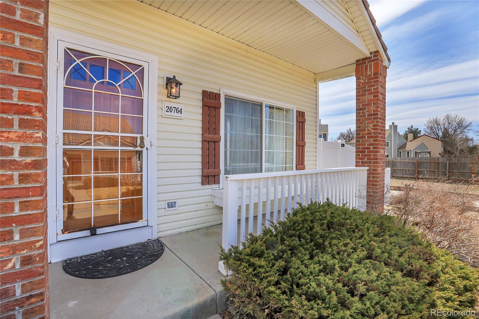 MLS Image #2 for 20764 e 47th avenue,denver, Colorado