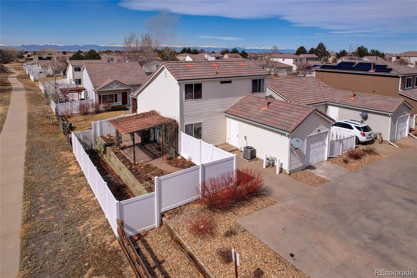 MLS Image #34 for 20764 e 47th avenue,denver, Colorado