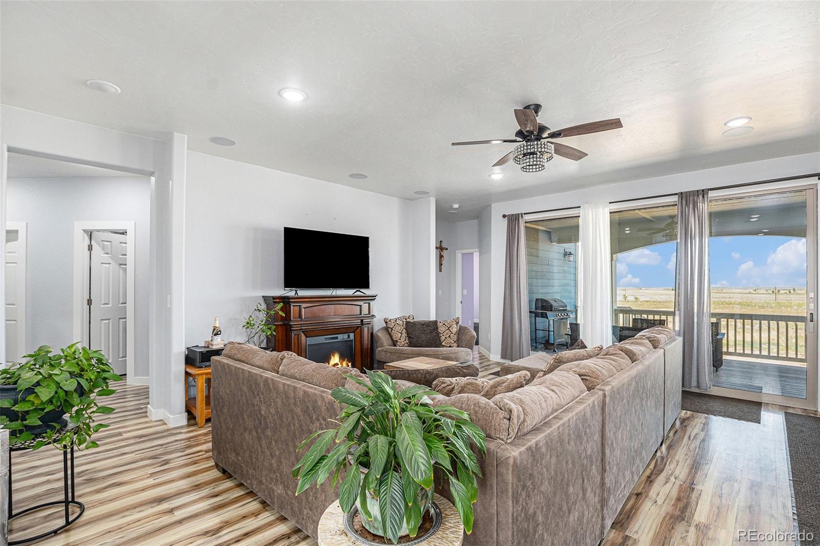 MLS Image #4 for 1222 s county road 185 ,byers, Colorado