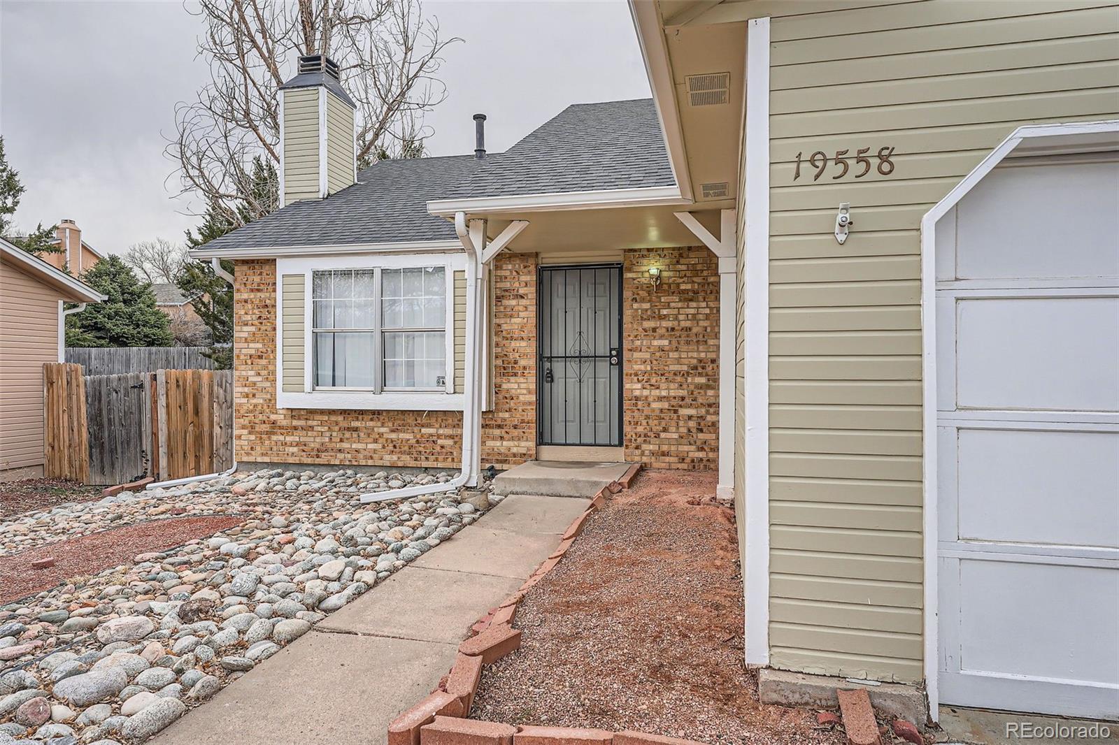 MLS Image #2 for 19558 e purdue place,aurora, Colorado