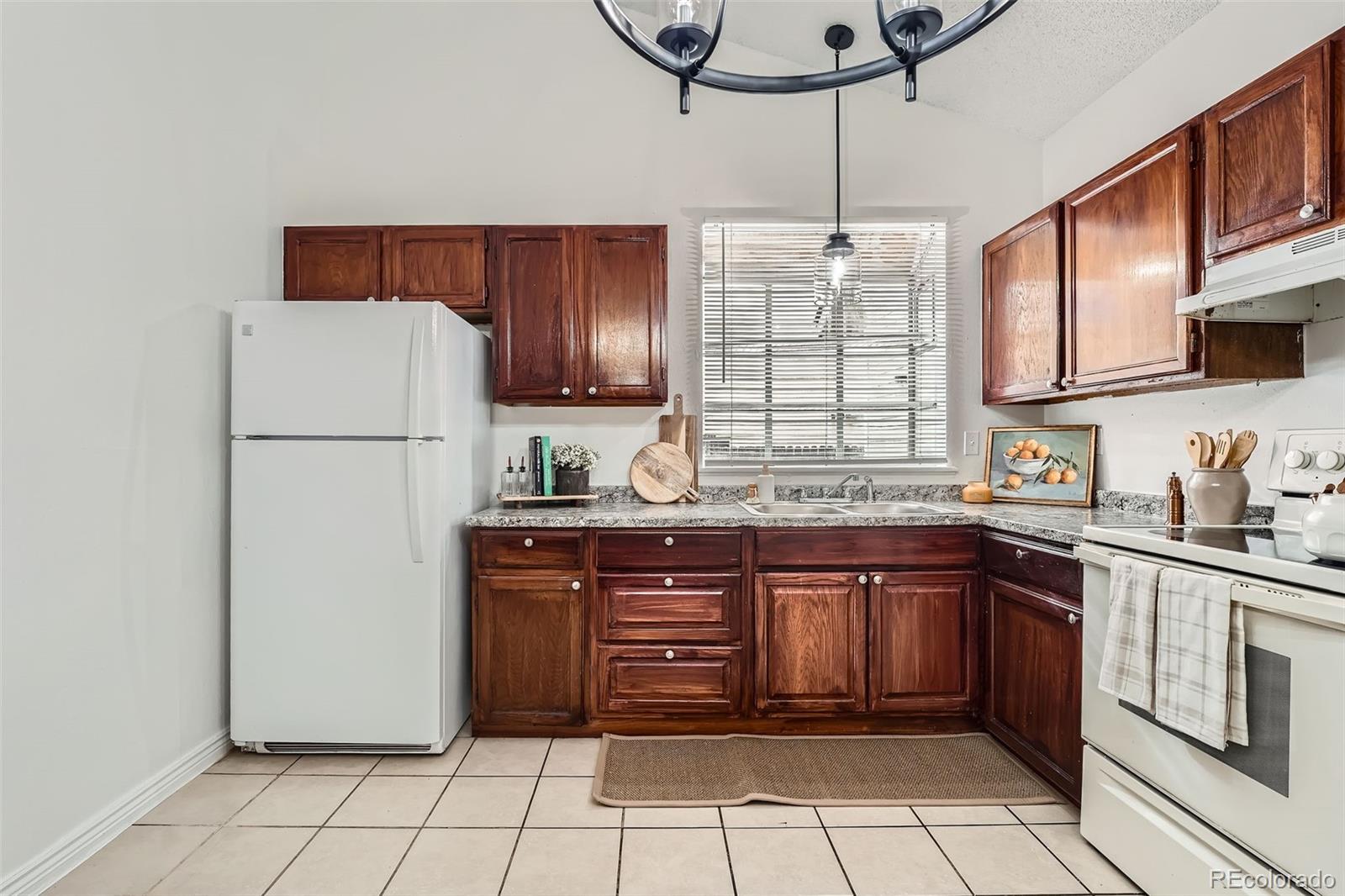 MLS Image #9 for 19558 e purdue place,aurora, Colorado