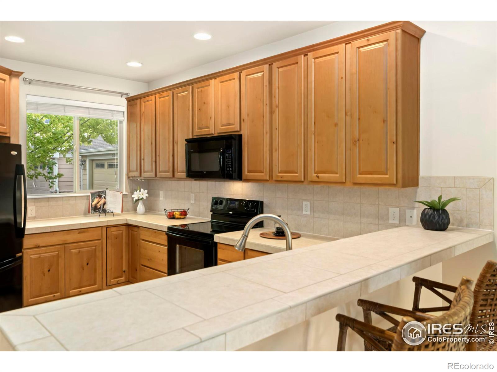 MLS Image #10 for 6715  enterprise drive,fort collins, Colorado