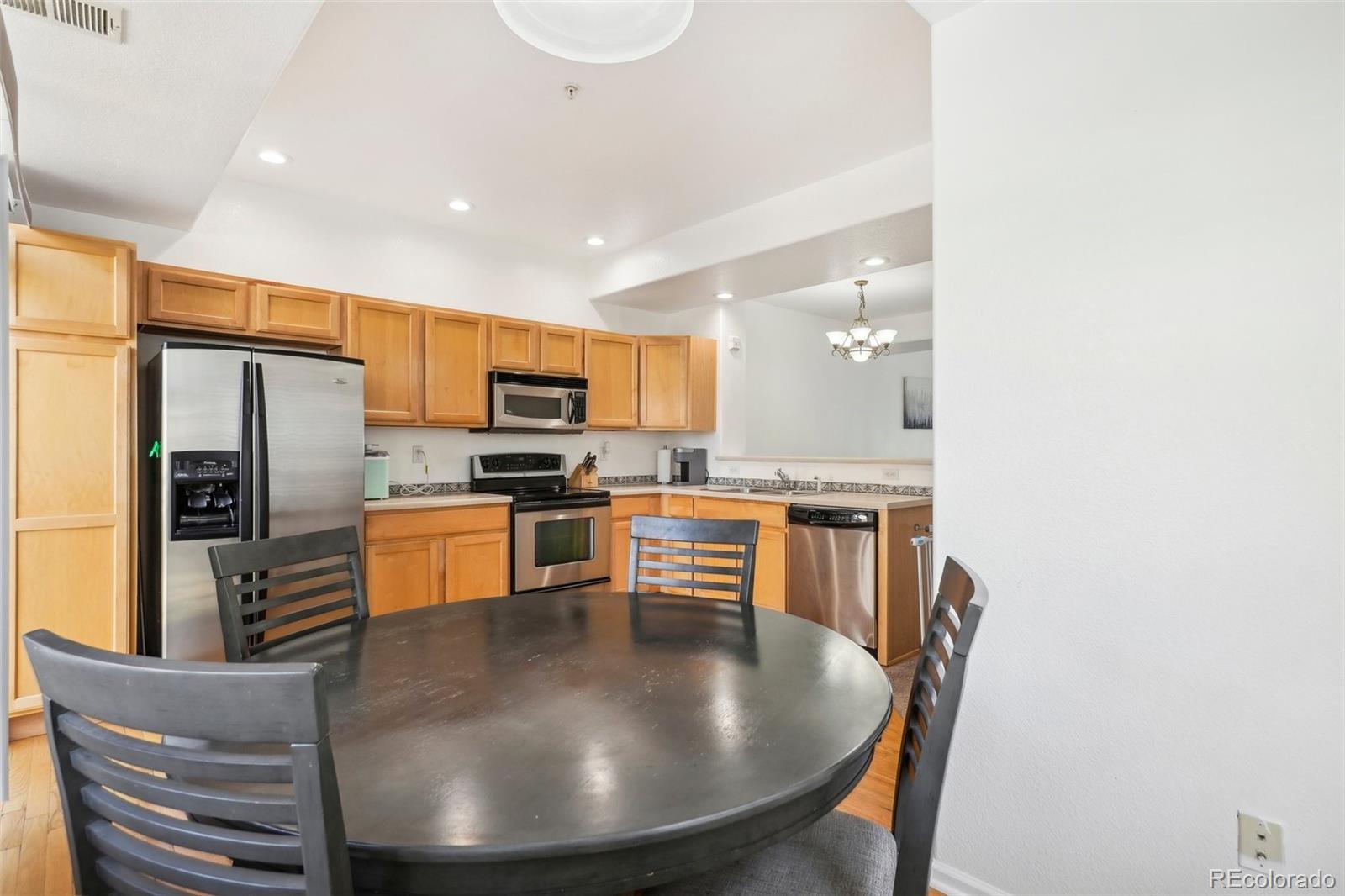 MLS Image #6 for 18846 e yale circle,aurora, Colorado