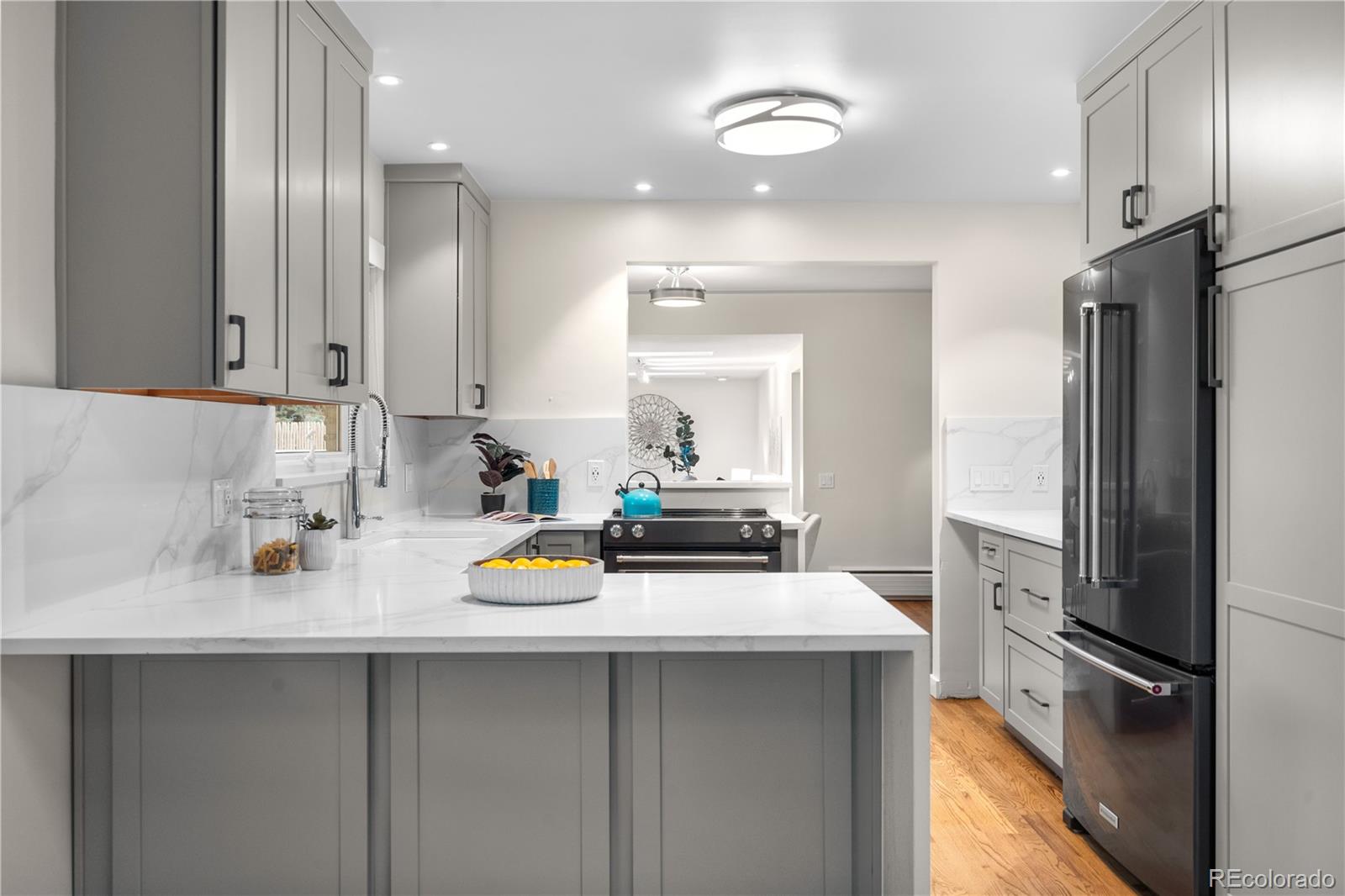 MLS Image #13 for 3194 s milwaukee street,denver, Colorado