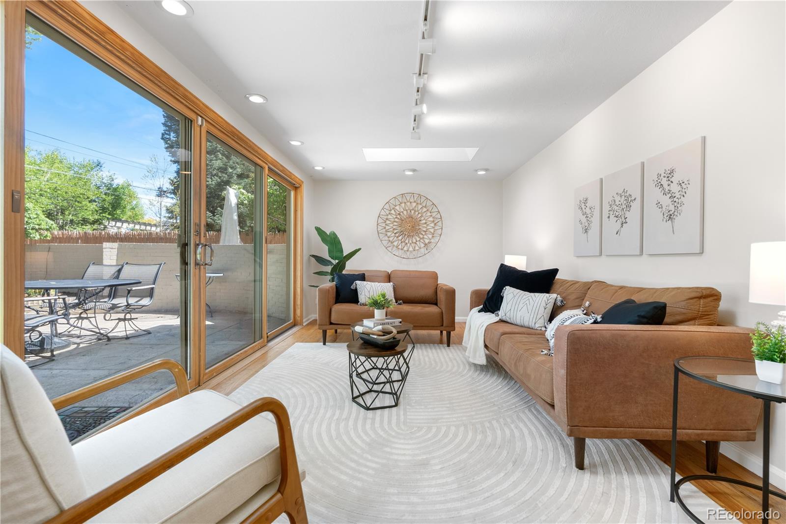 MLS Image #16 for 3194 s milwaukee street,denver, Colorado