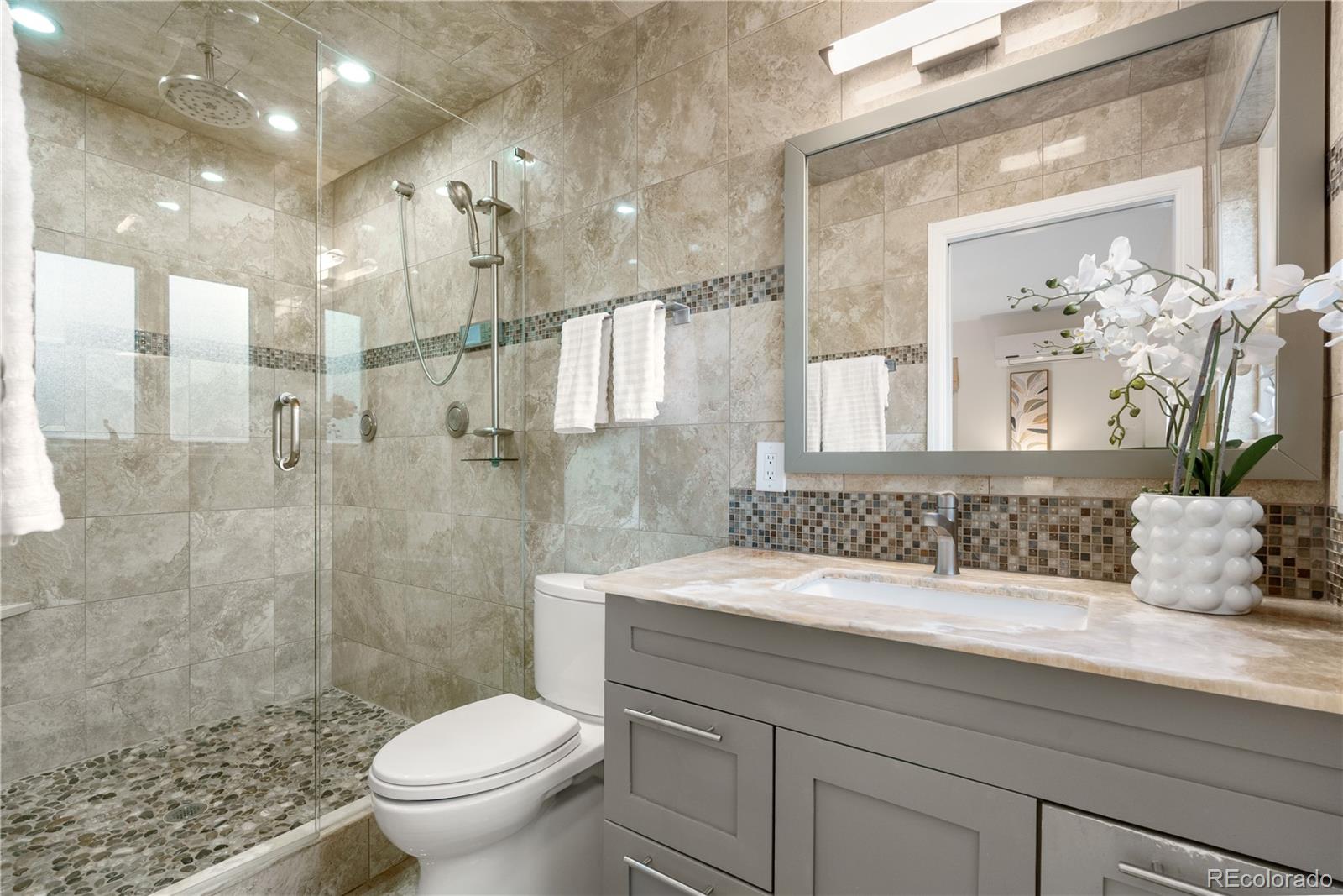 MLS Image #27 for 3194 s milwaukee street,denver, Colorado