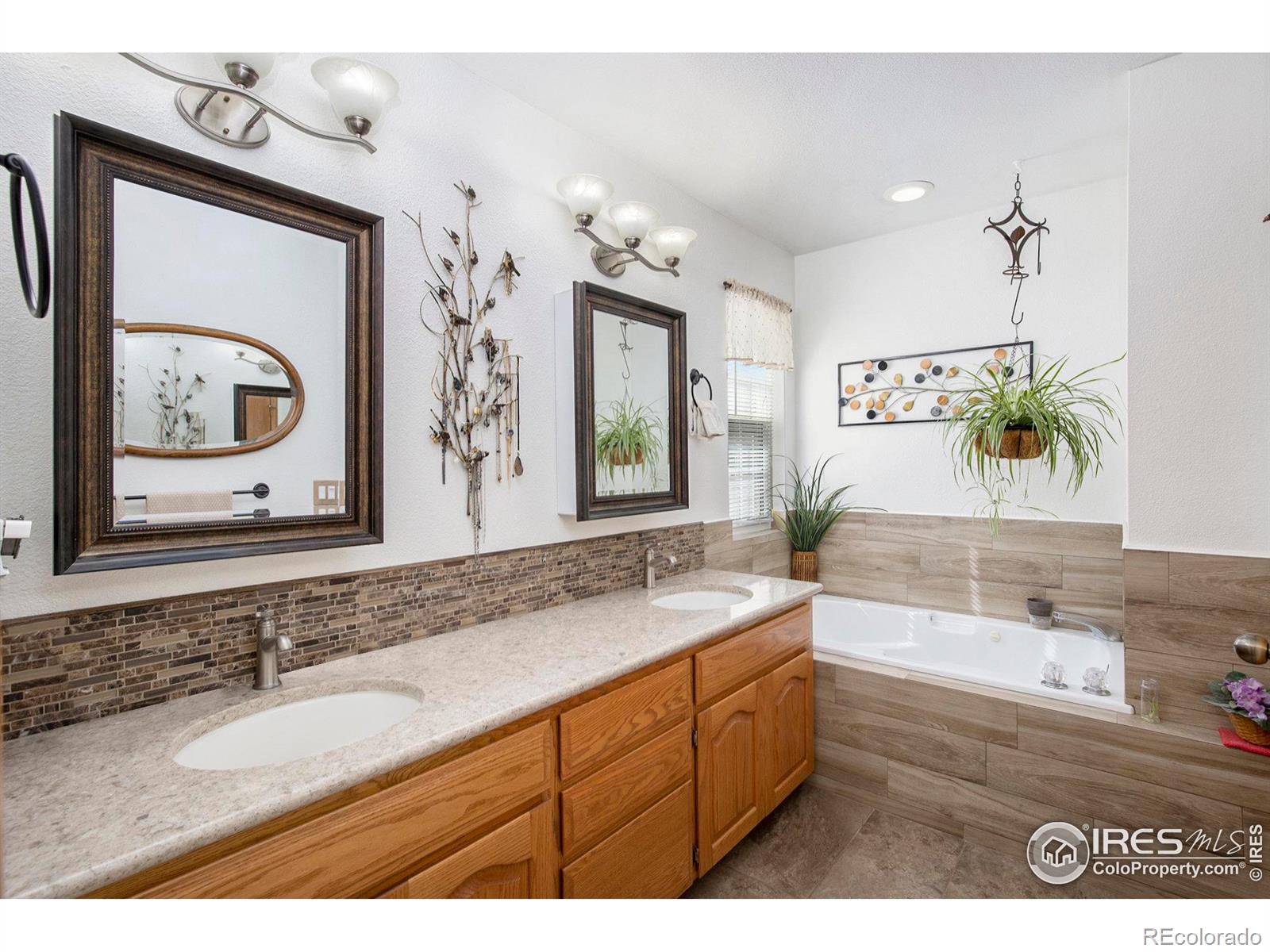 MLS Image #12 for 2522  glendale drive,loveland, Colorado