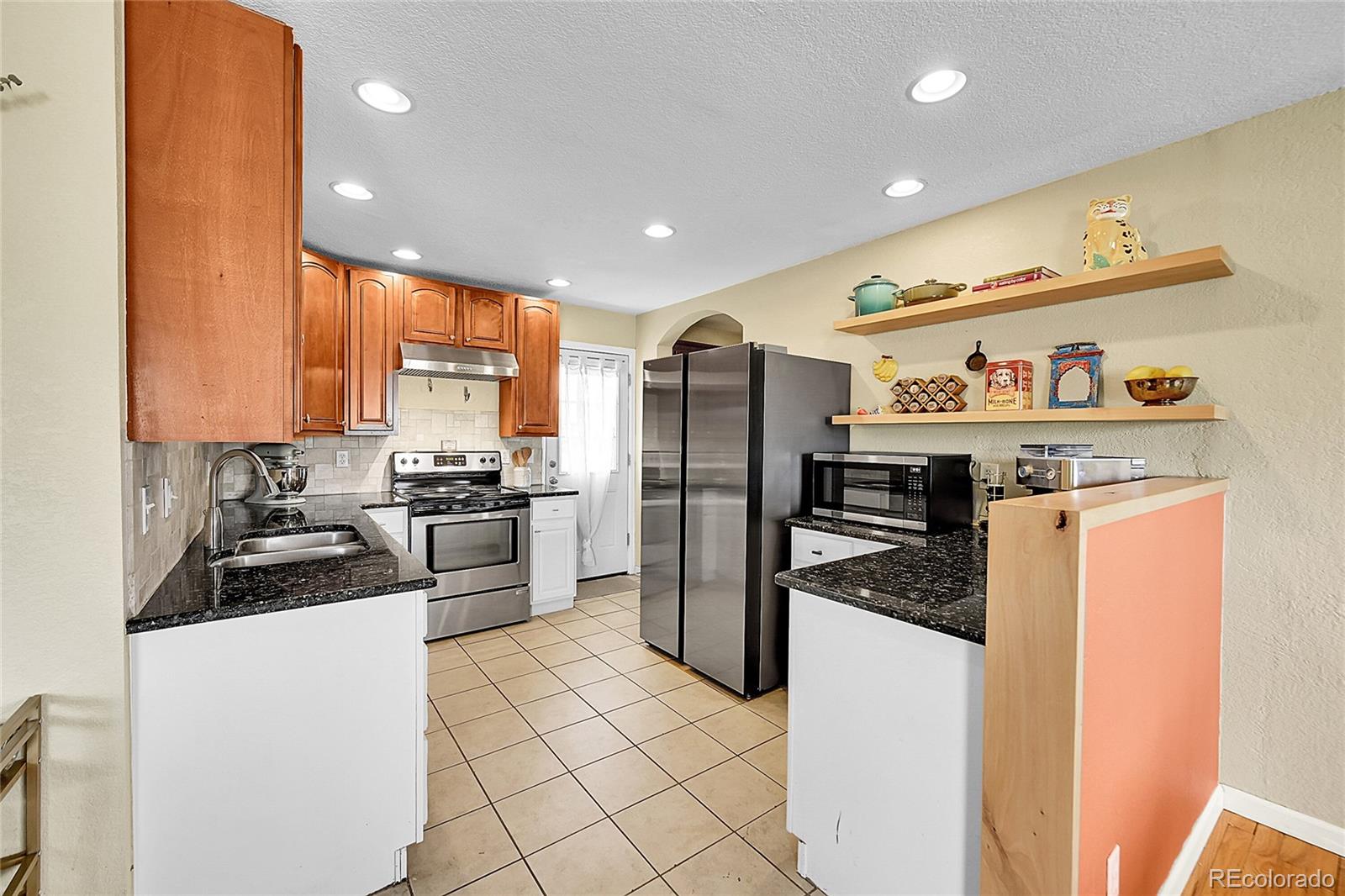 MLS Image #3 for 1243 s tejon street,denver, Colorado