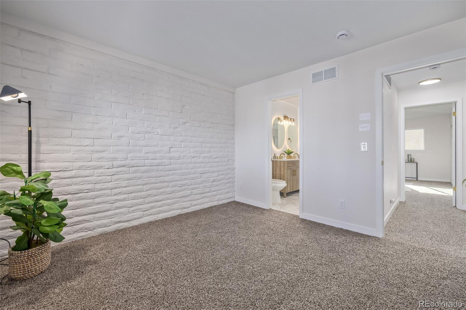 MLS Image #22 for 1060 s parker road,denver, Colorado