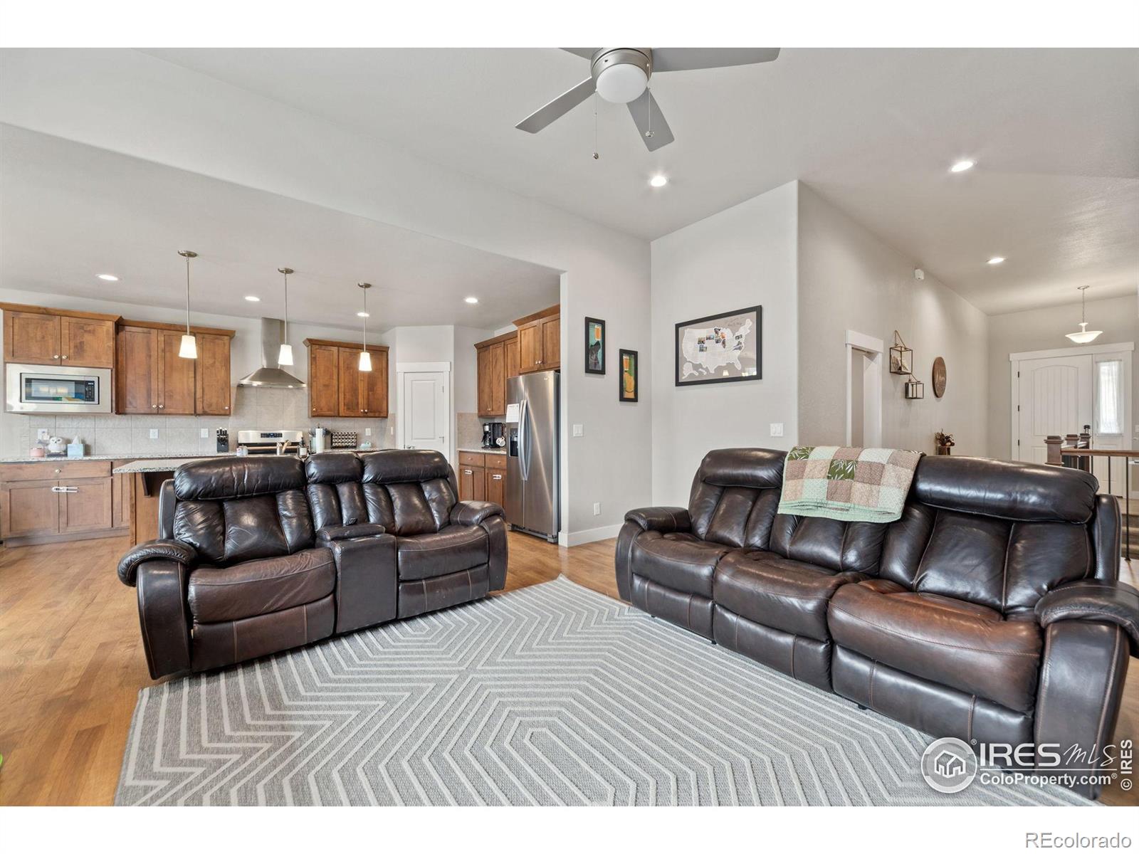 MLS Image #5 for 1640  black kettle street,loveland, Colorado