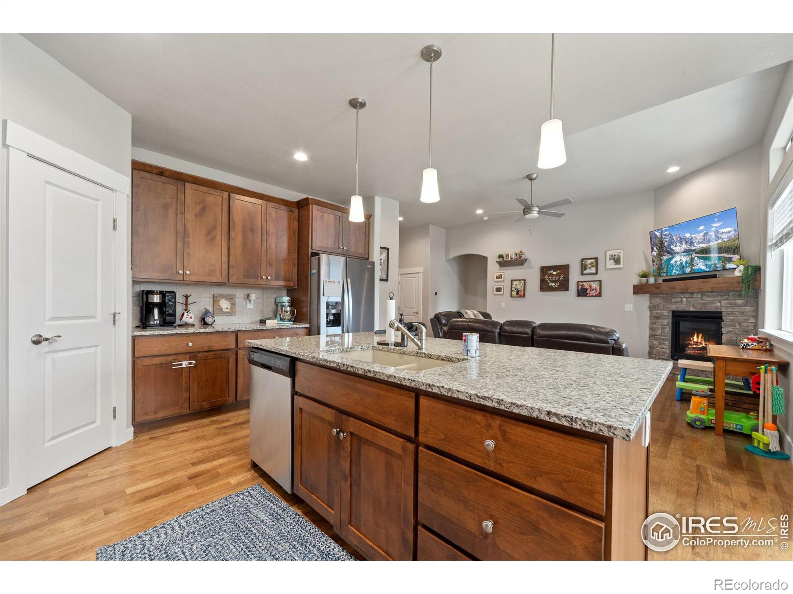 MLS Image #6 for 1640  black kettle street,loveland, Colorado