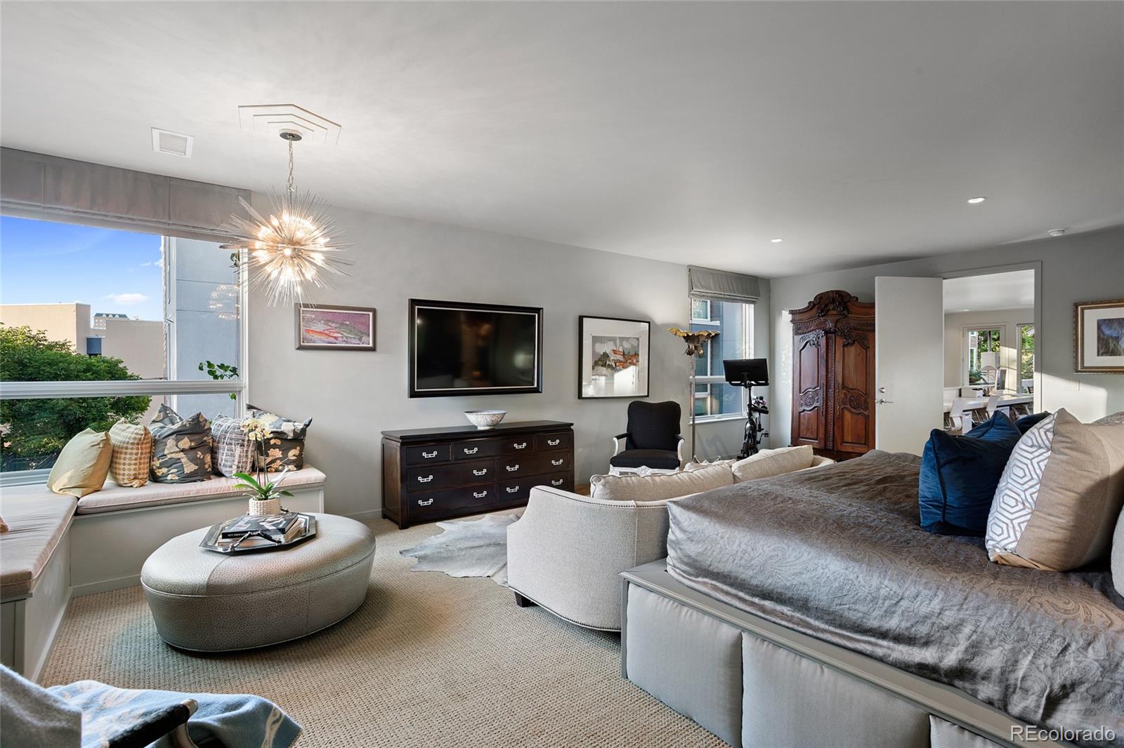 MLS Image #13 for 865  delaware street,denver, Colorado