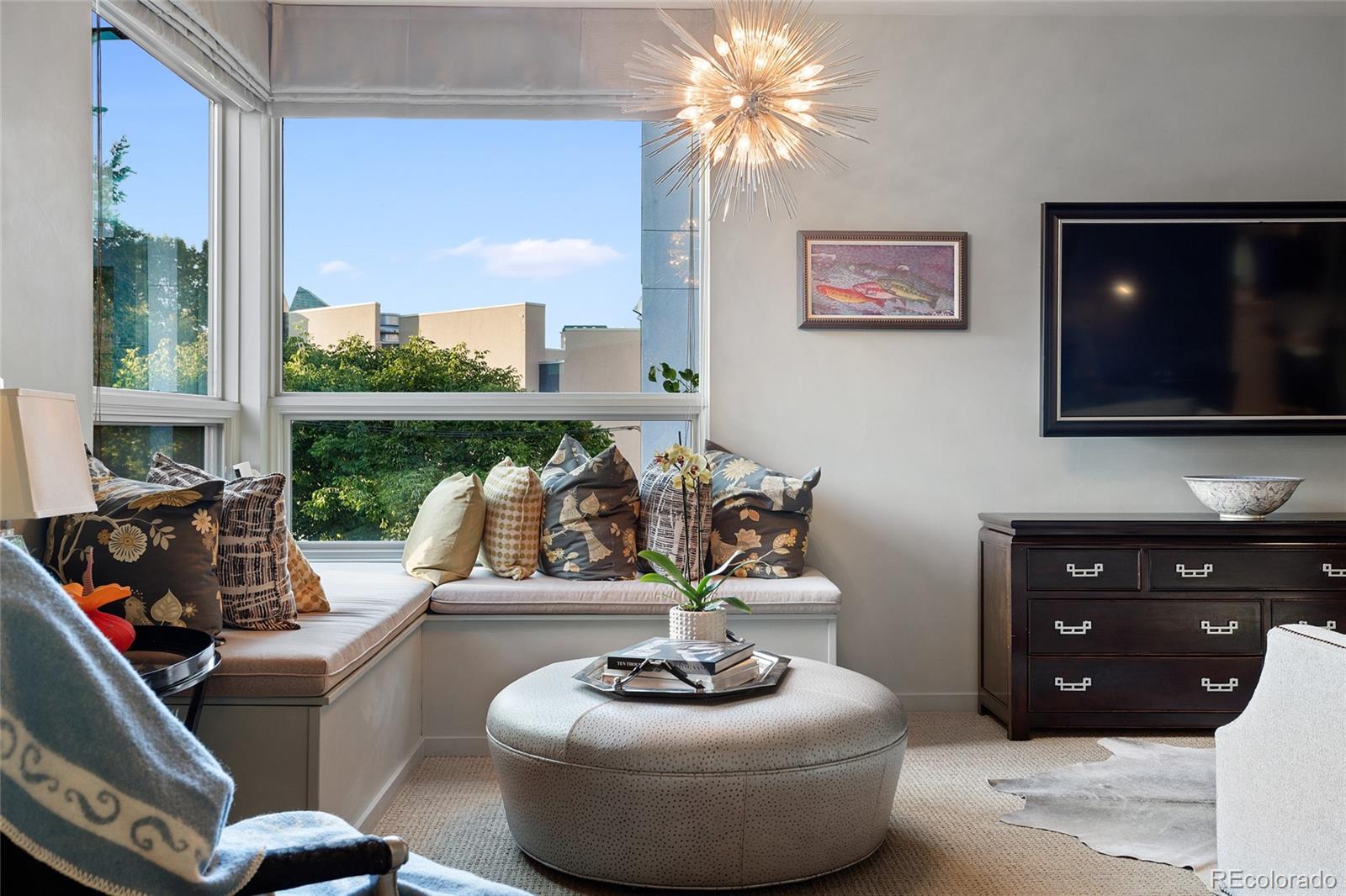 MLS Image #14 for 865  delaware street,denver, Colorado