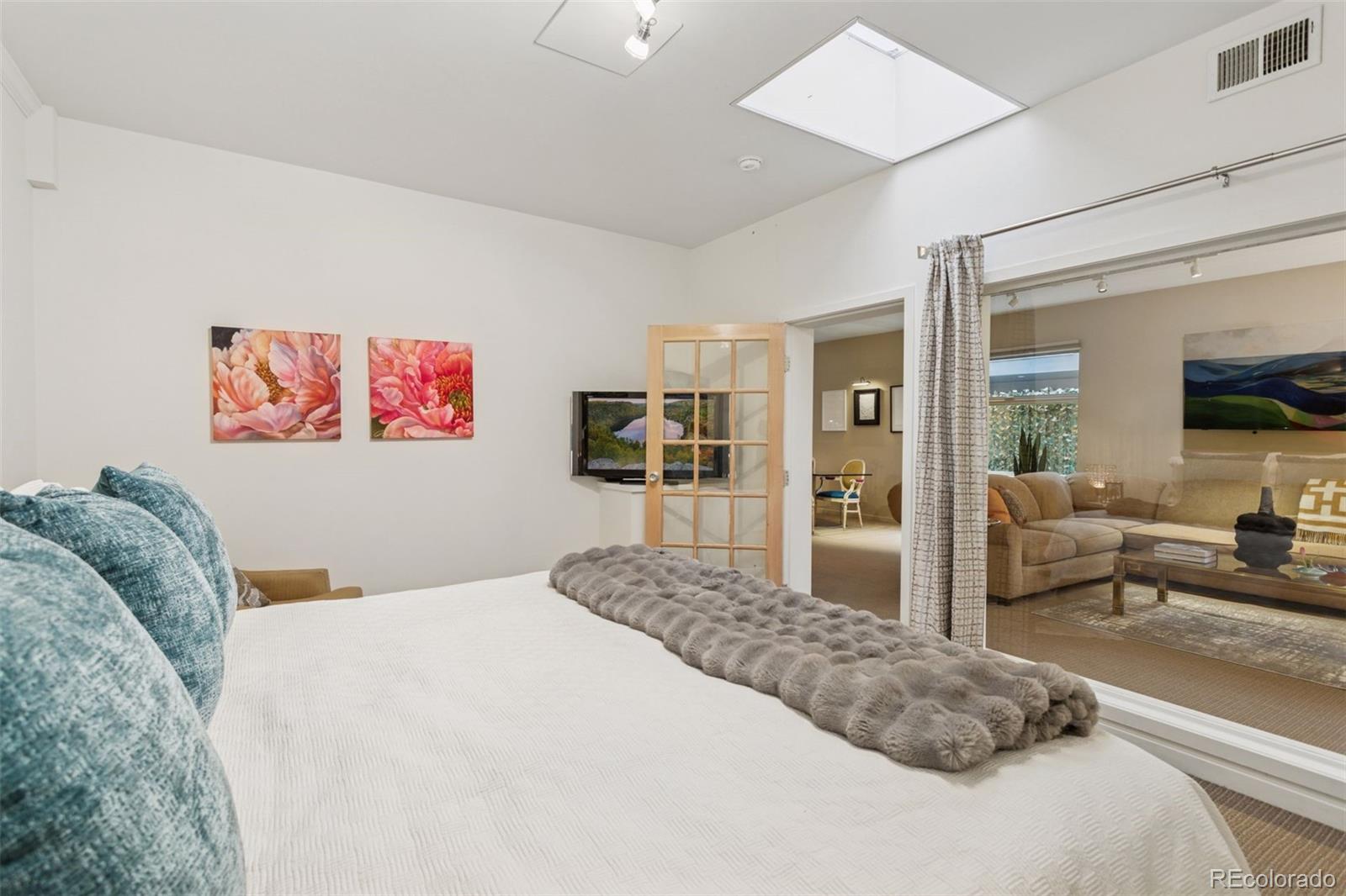 MLS Image #31 for 865  delaware street,denver, Colorado