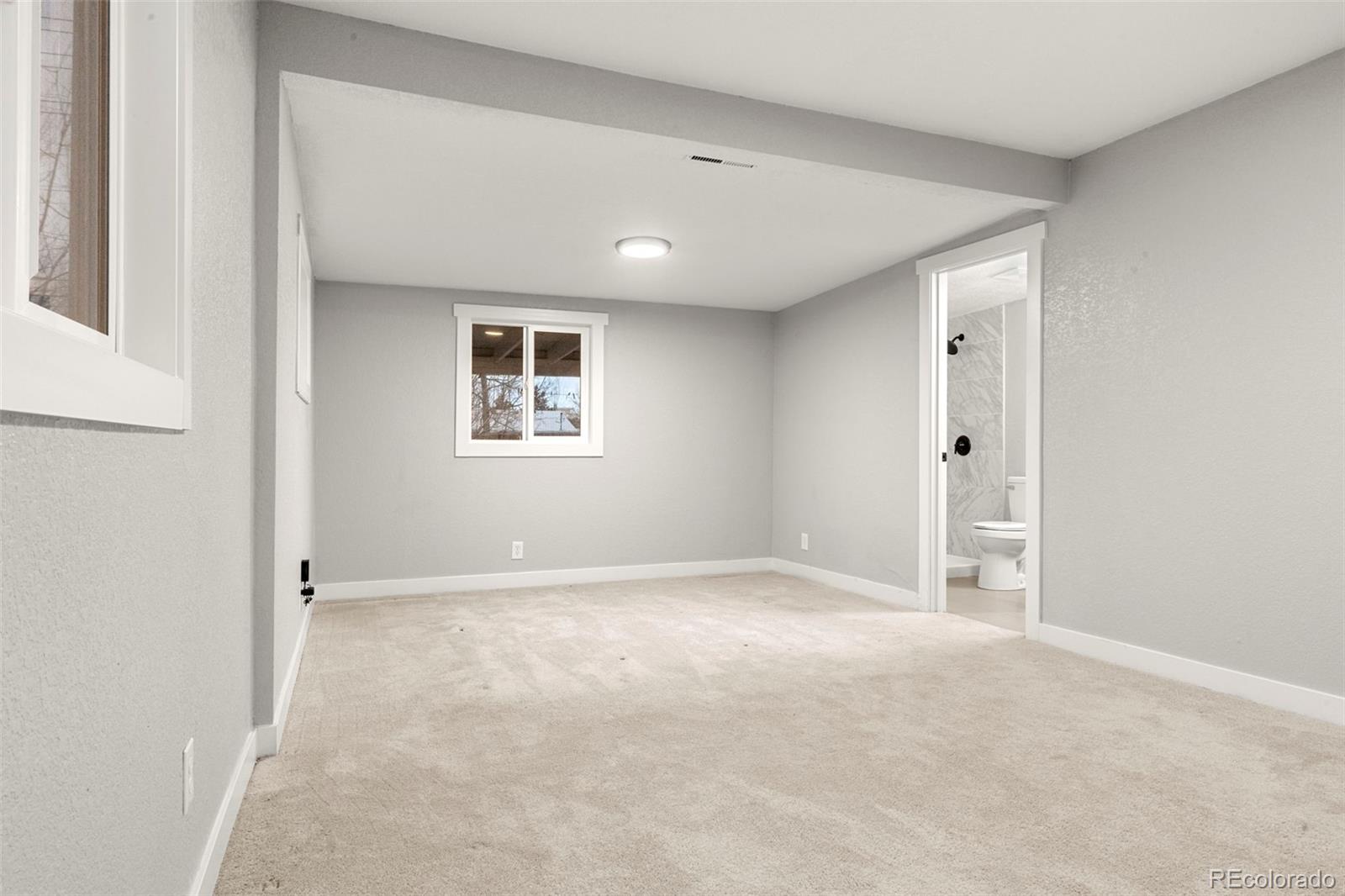 MLS Image #16 for 13605 e 13th avenue,aurora, Colorado