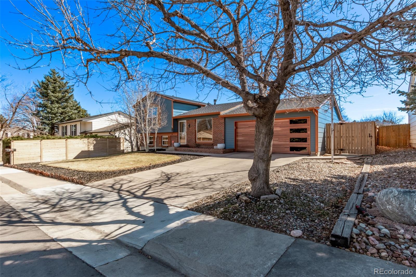 MLS Image #5 for 19228 e arizona place,aurora, Colorado