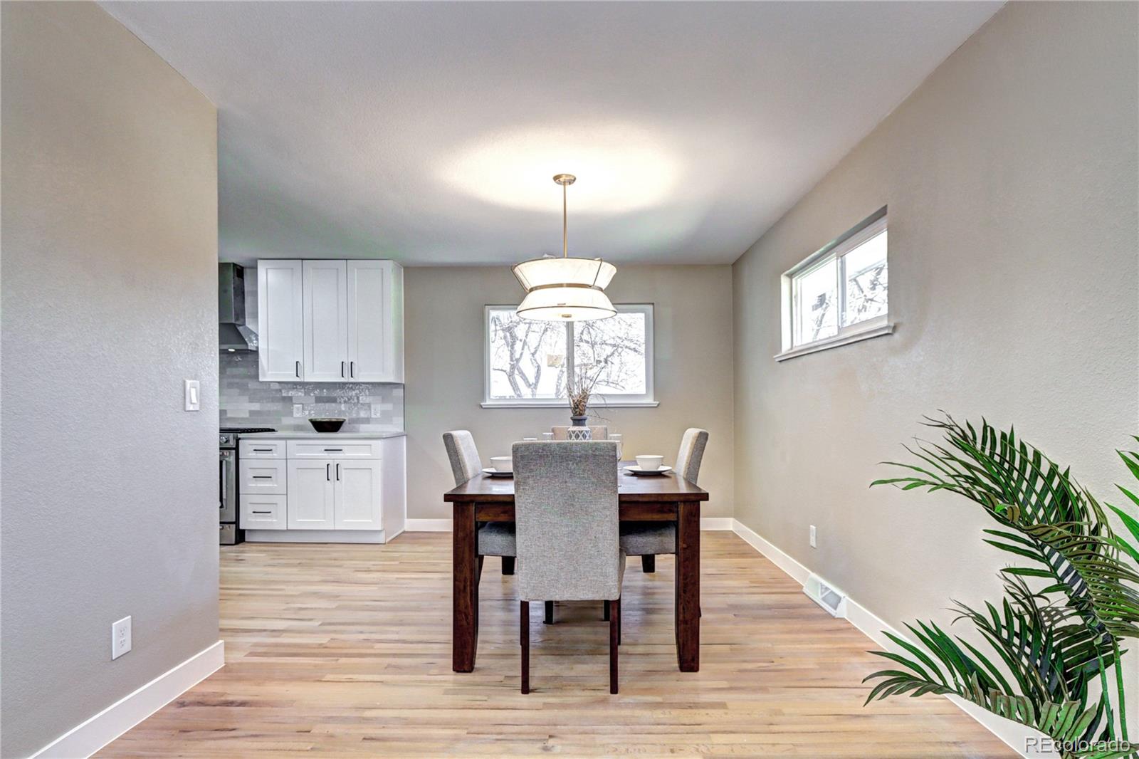 MLS Image #10 for 507 s pontiac way,denver, Colorado
