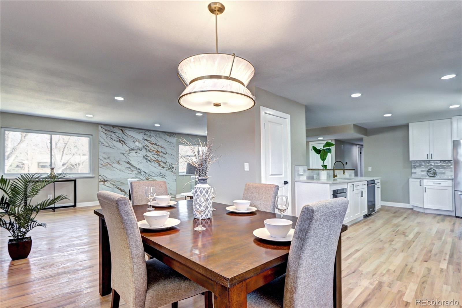 MLS Image #11 for 507 s pontiac way,denver, Colorado