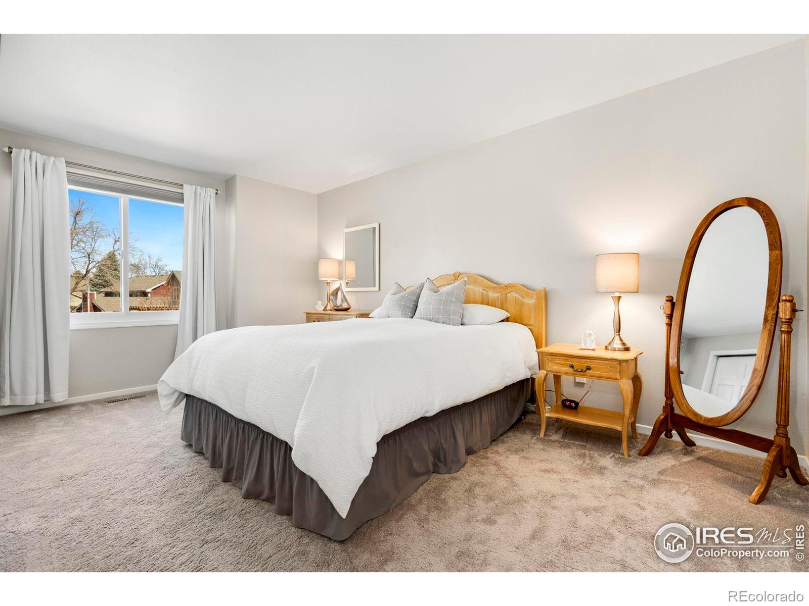 MLS Image #18 for 1533  river oak drive,fort collins, Colorado