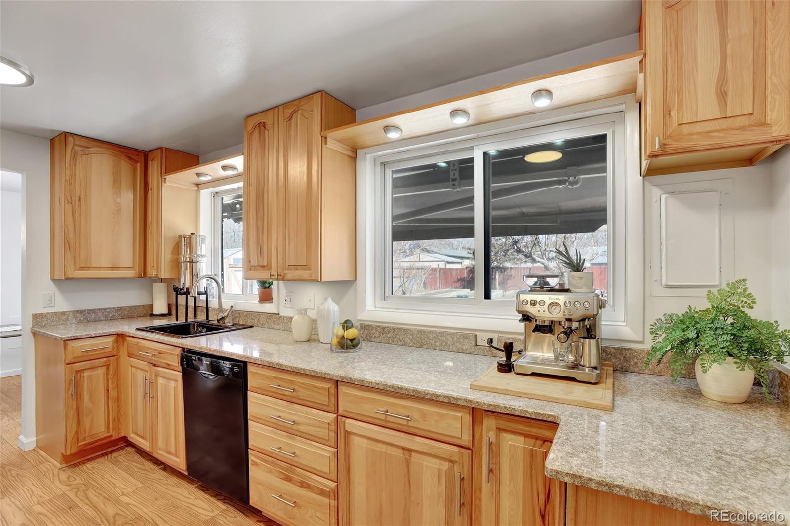 MLS Image #9 for 4040 s inca street,englewood, Colorado