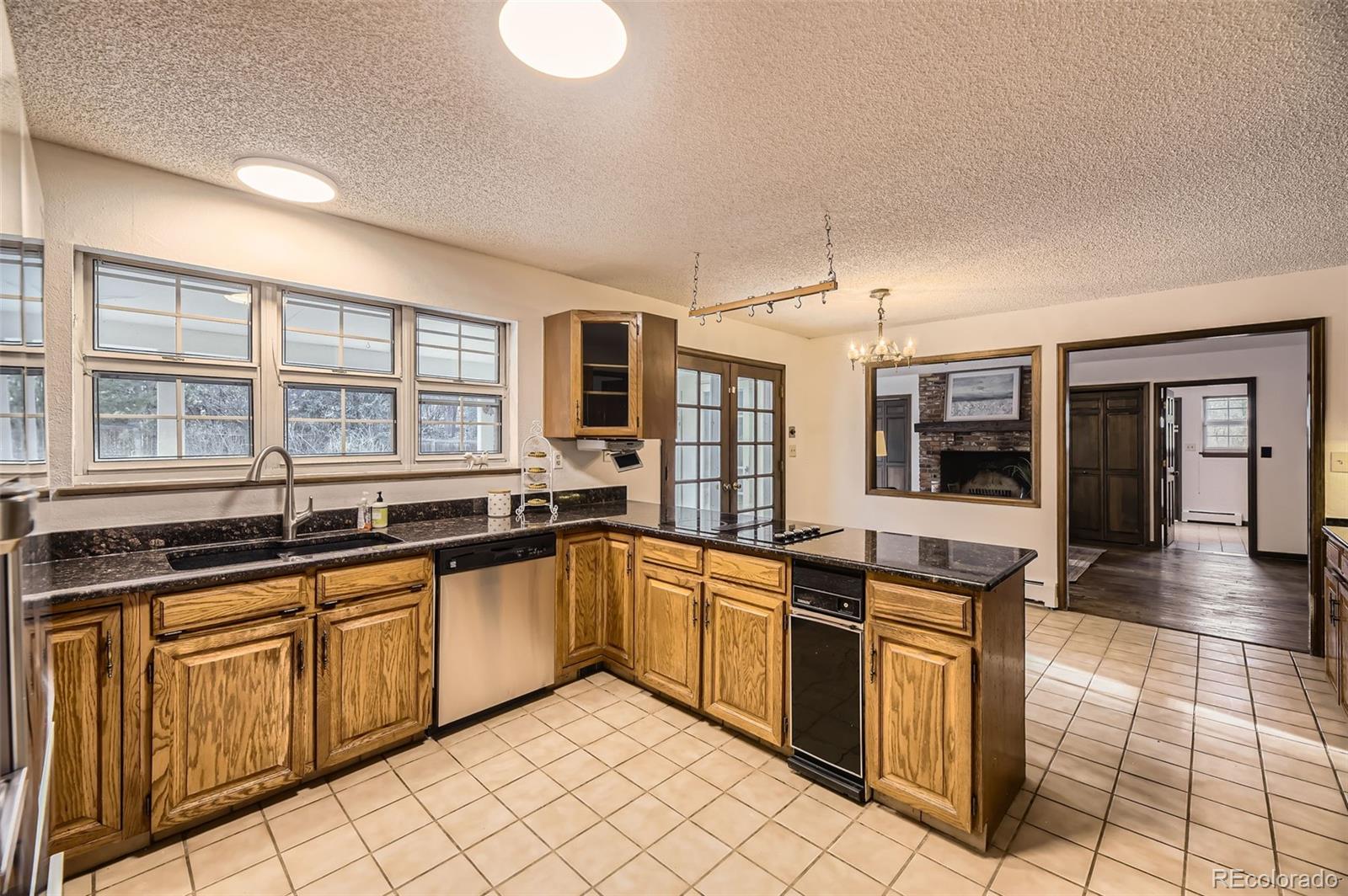 MLS Image #13 for 2501 s gray court,lakewood, Colorado