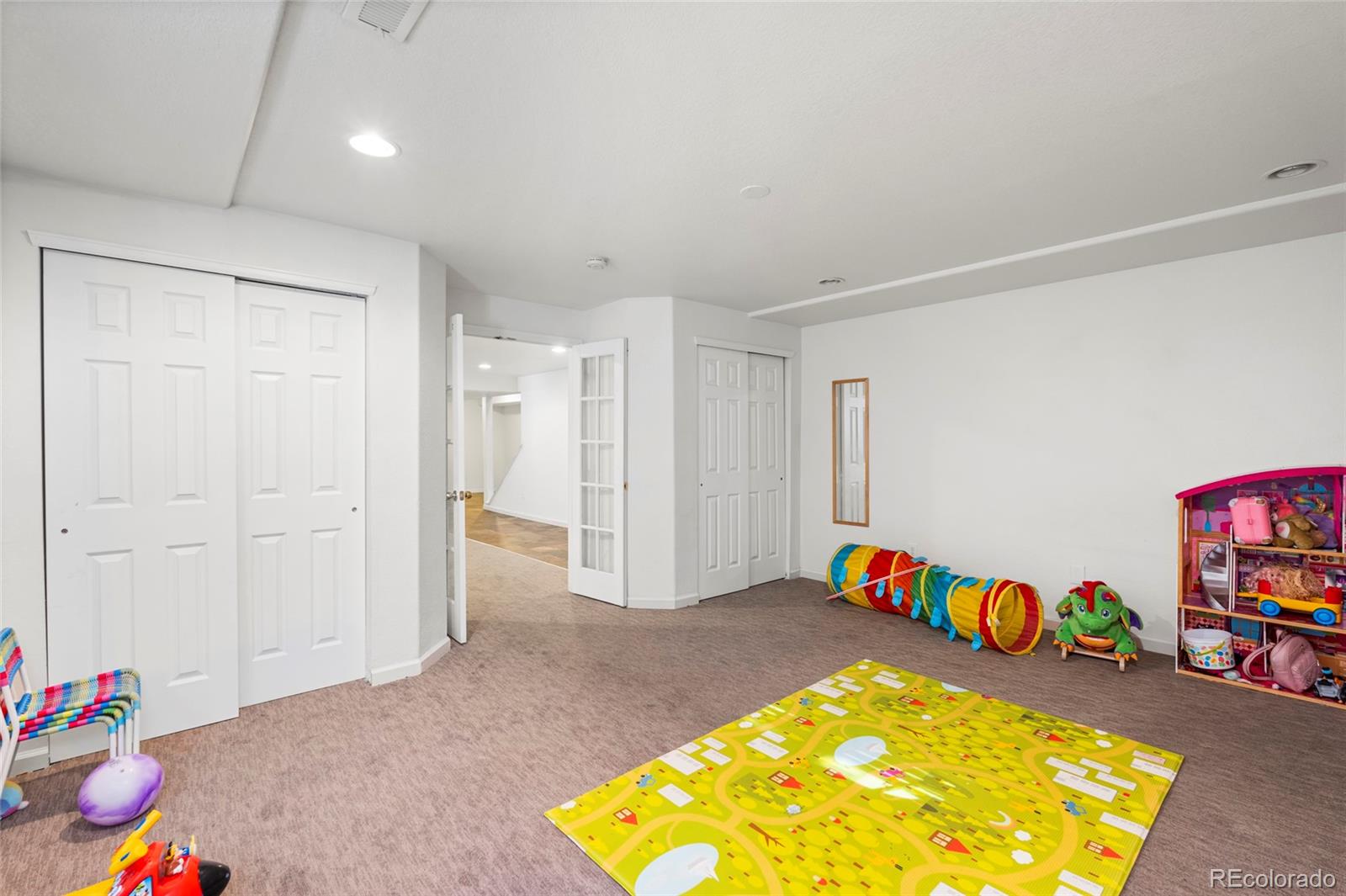 MLS Image #36 for 22678 e lake place,centennial, Colorado