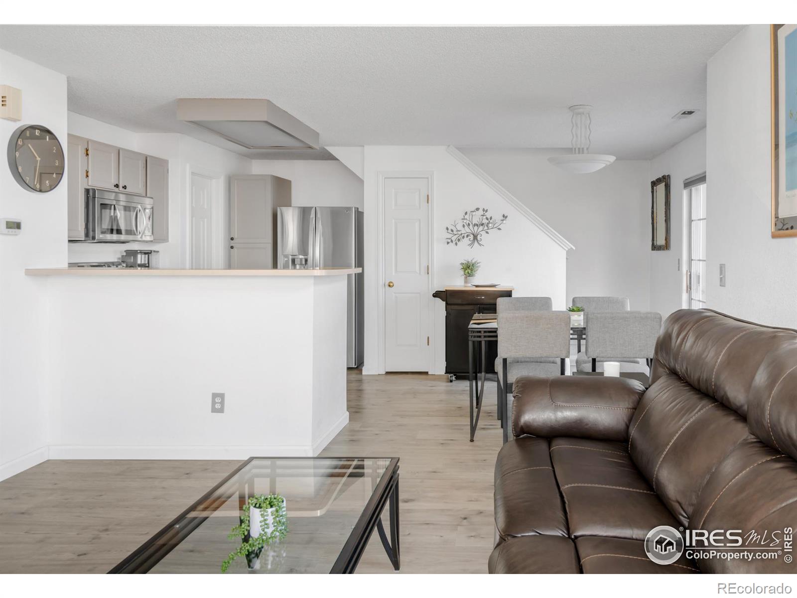 MLS Image #8 for 862 s reed court,lakewood, Colorado