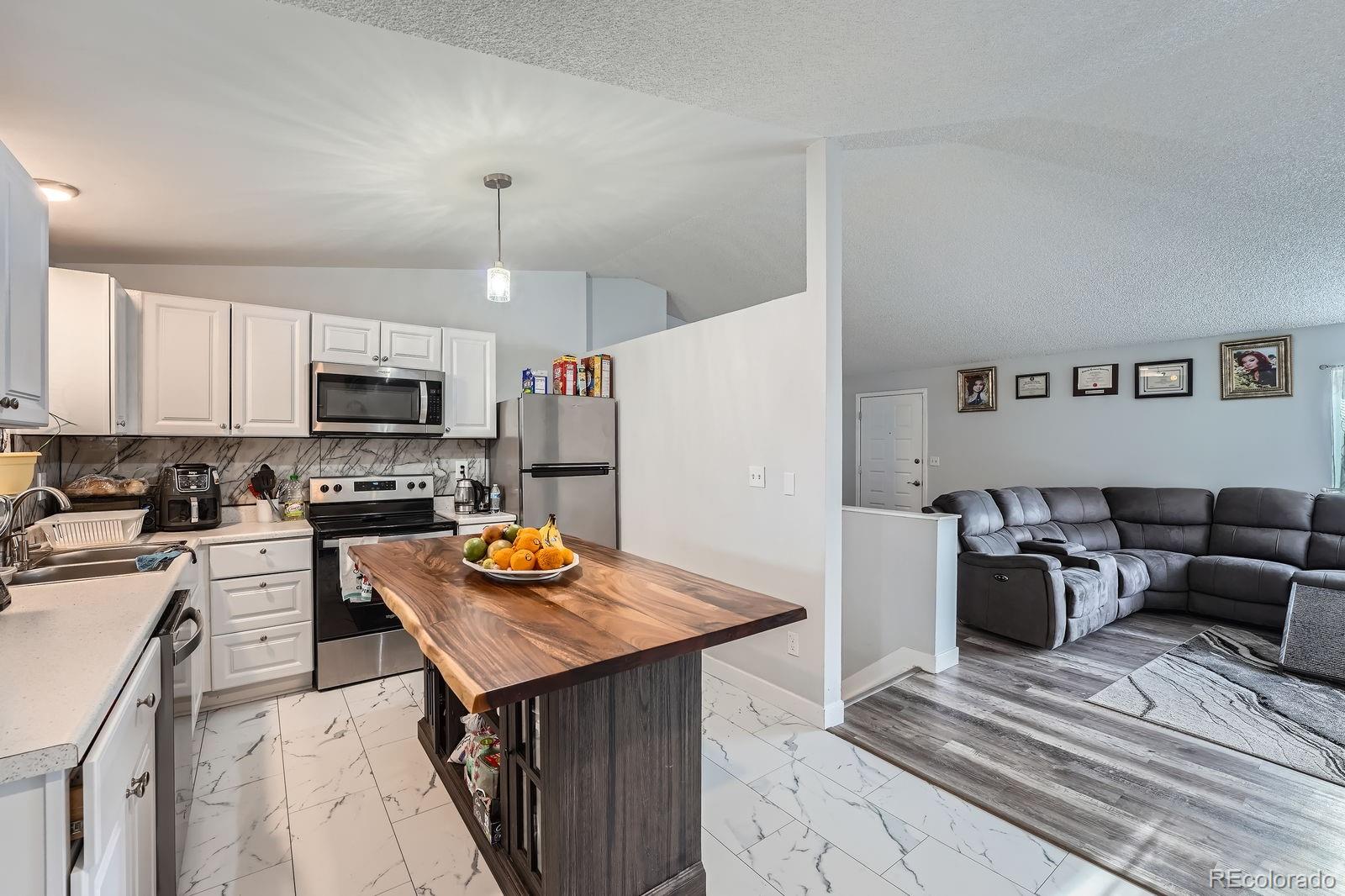 MLS Image #7 for 4234 s bahama street,aurora, Colorado