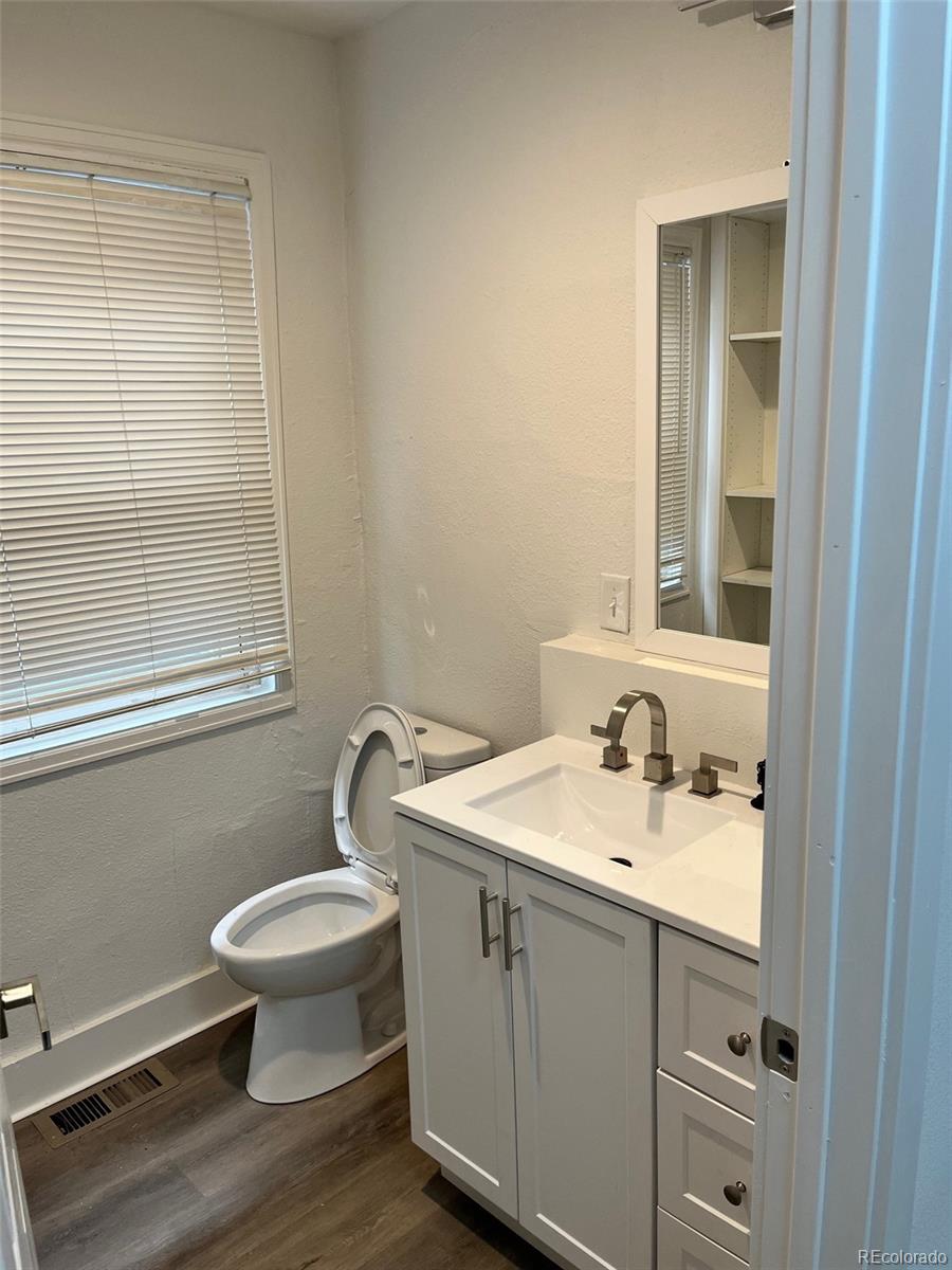 MLS Image #5 for 924 w 9th avenue,denver, Colorado