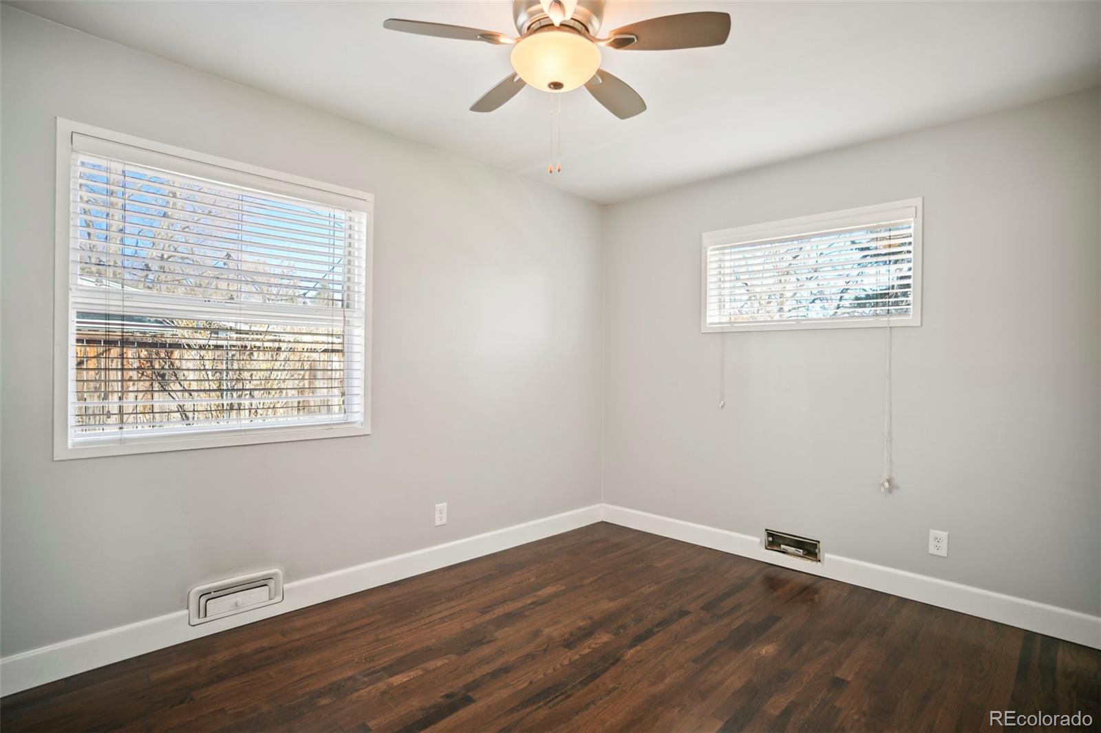 MLS Image #15 for 1360 s hudson street,denver, Colorado