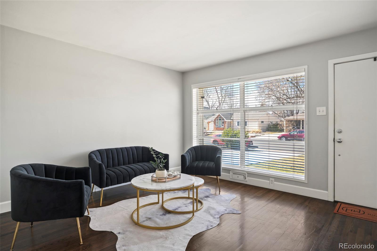 MLS Image #6 for 1360 s hudson street,denver, Colorado