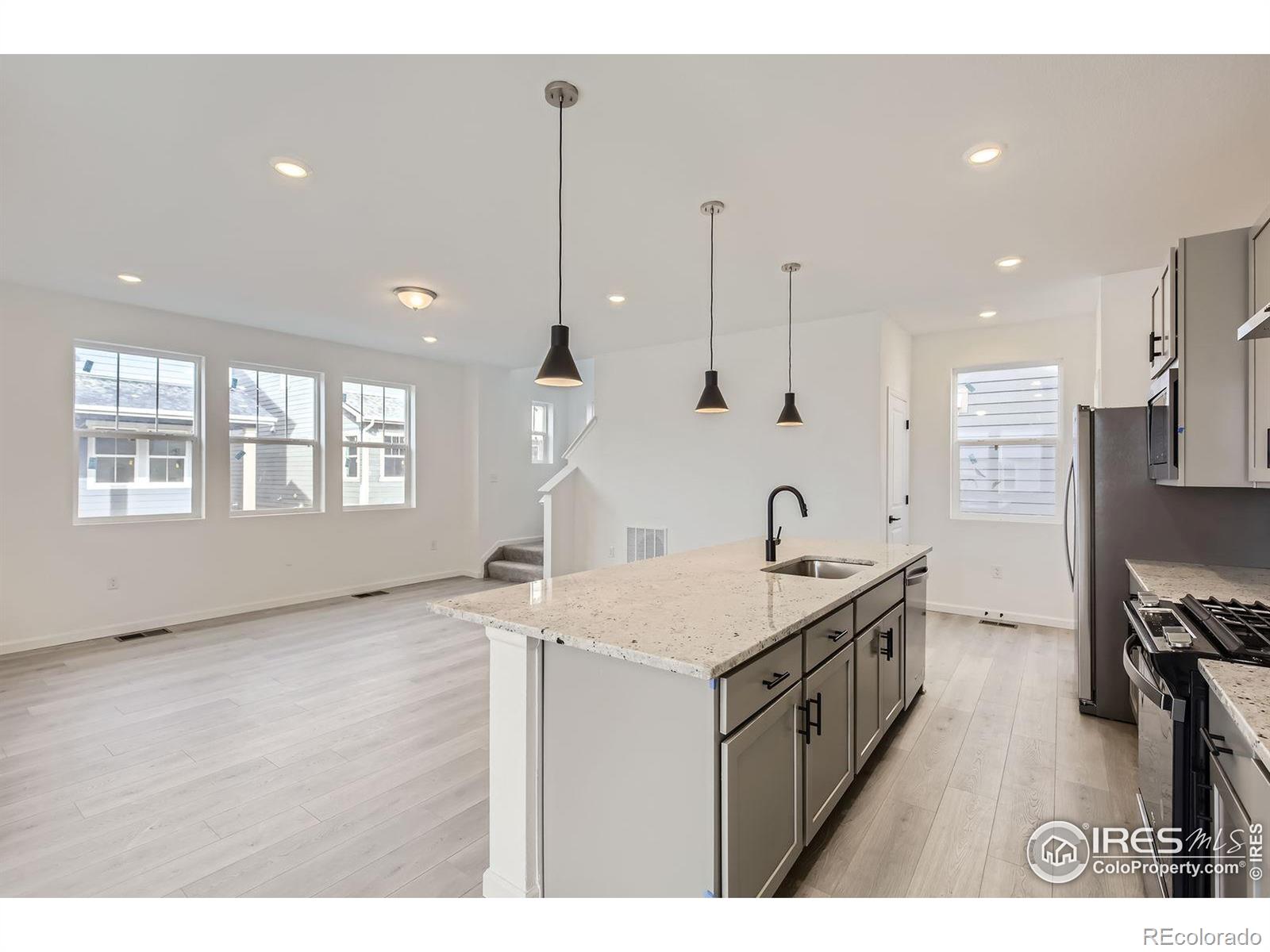 MLS Image #8 for 745  star grass lane,fort collins, Colorado