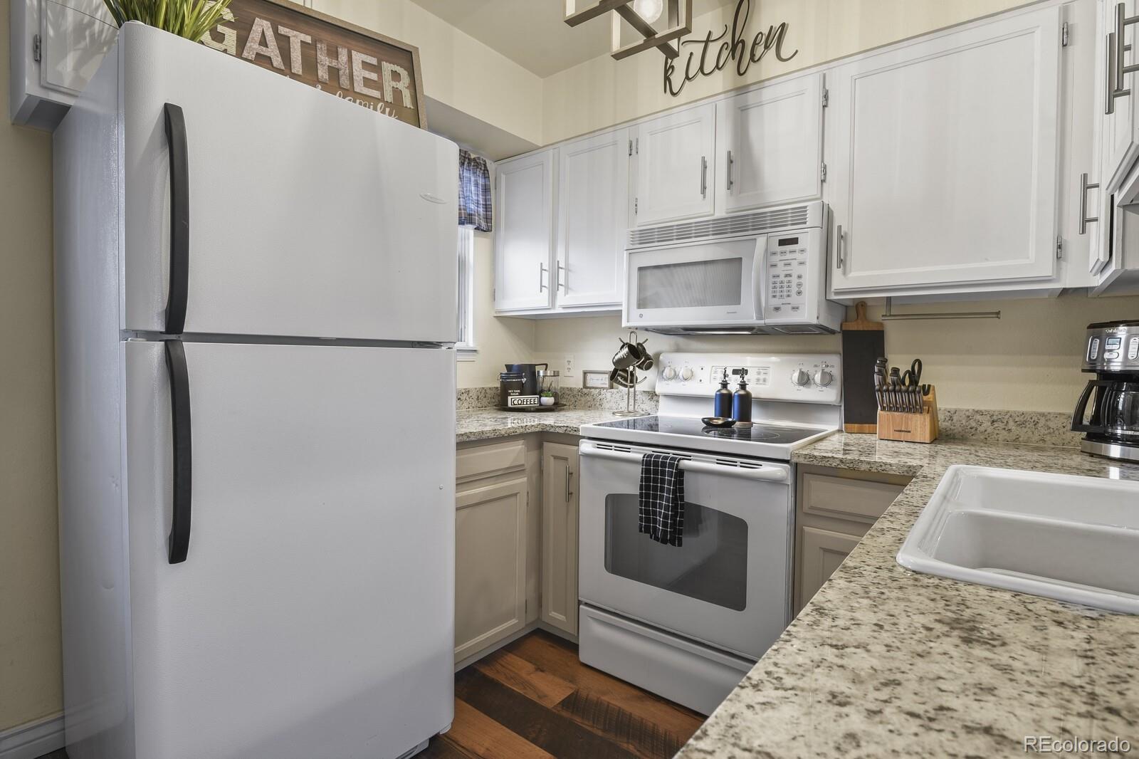 MLS Image #9 for 3616  queen anne way,colorado springs, Colorado