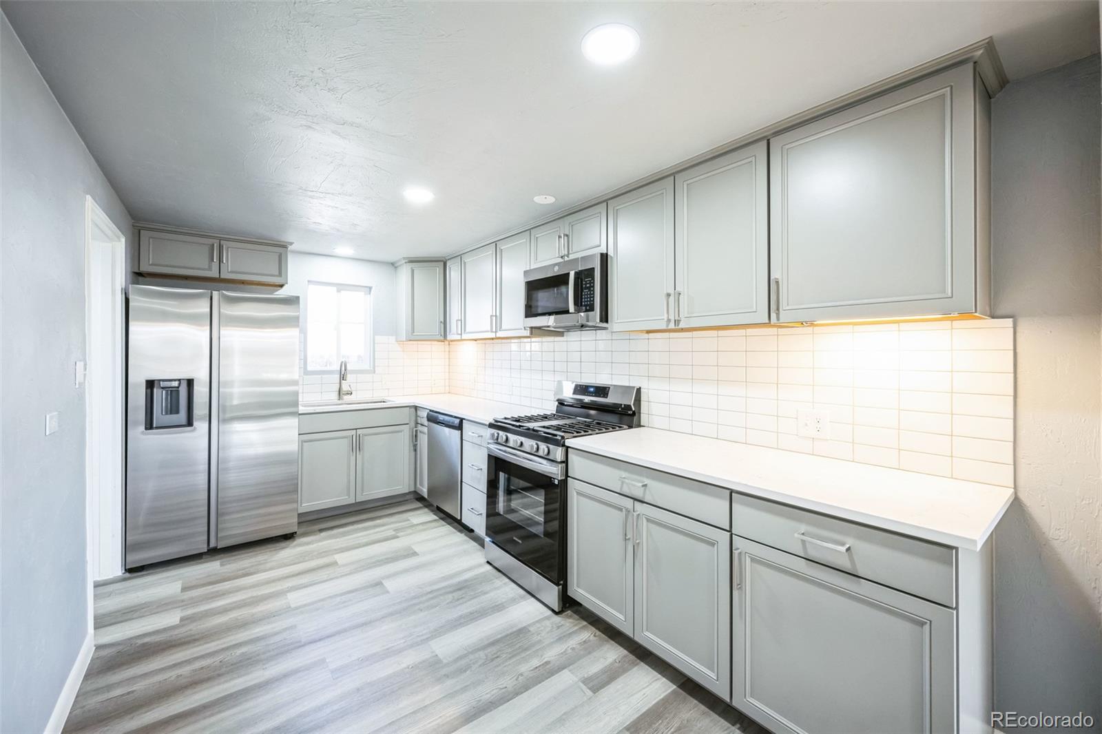 MLS Image #2 for 901 s osceola street,denver, Colorado