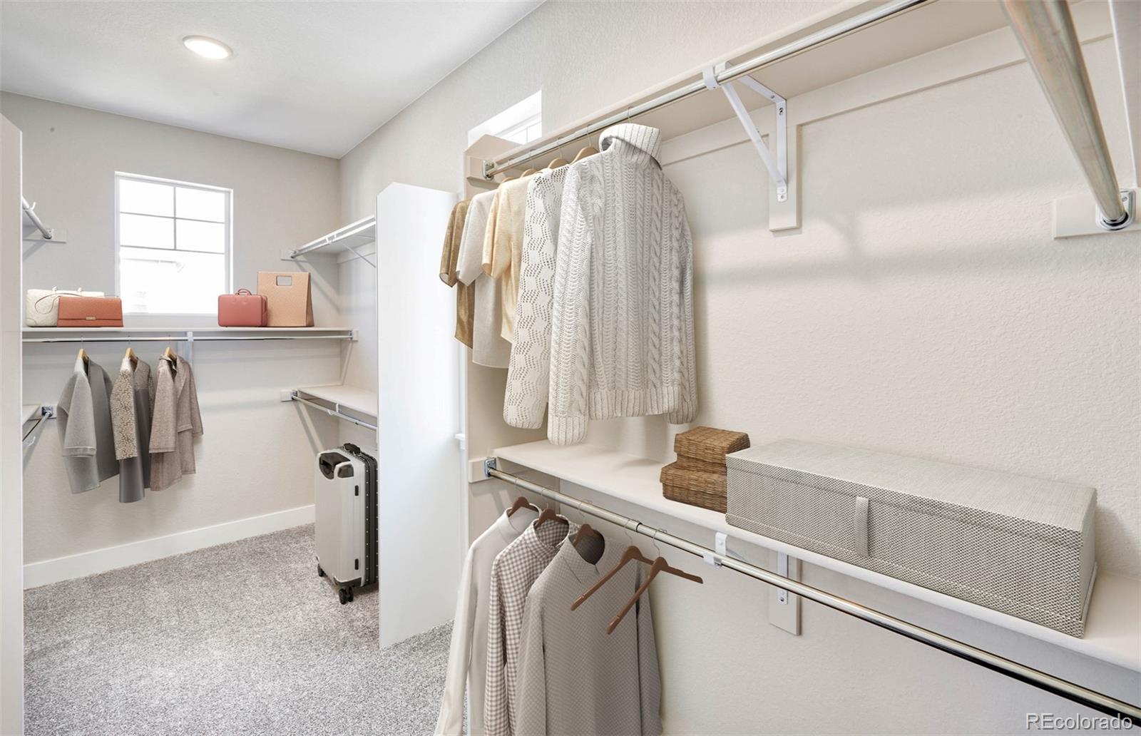 MLS Image #14 for 23731 e 40th avenue,aurora, Colorado