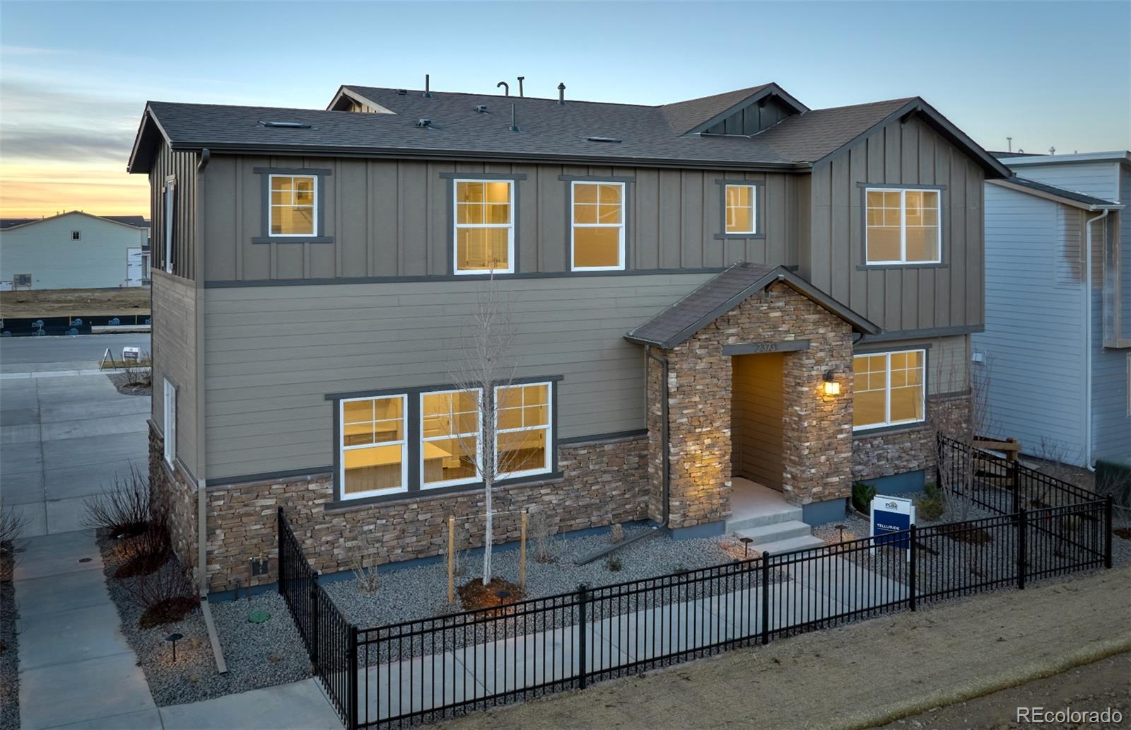 MLS Image #15 for 23731 e 40th avenue,aurora, Colorado