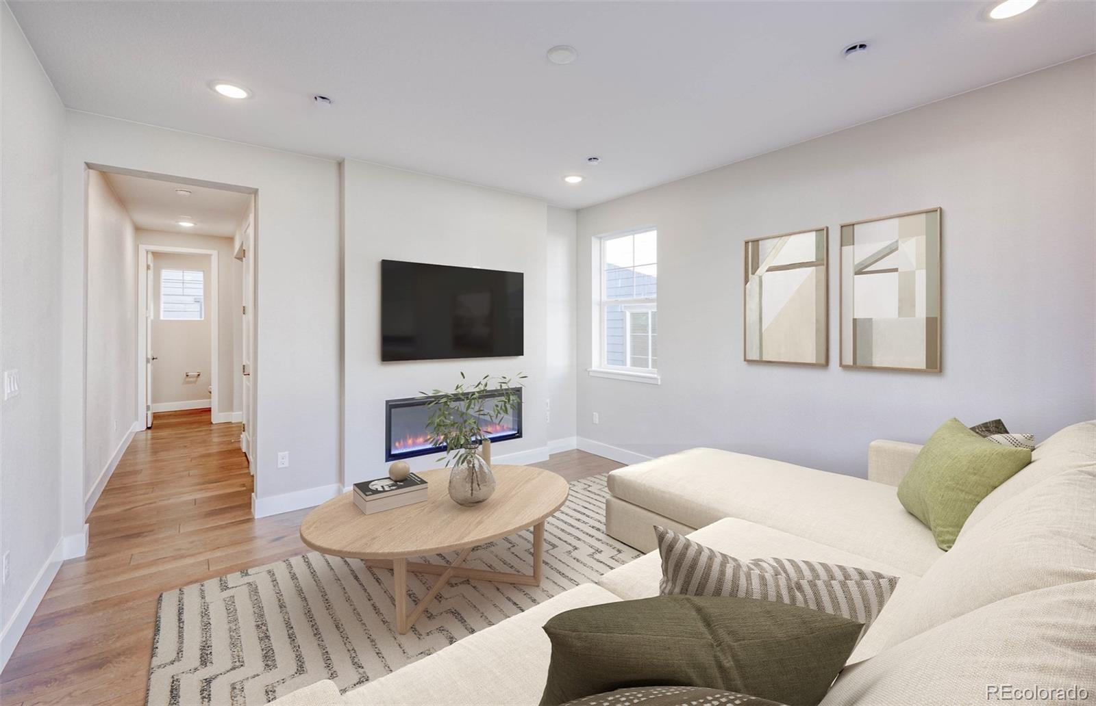 MLS Image #3 for 23731 e 40th avenue,aurora, Colorado