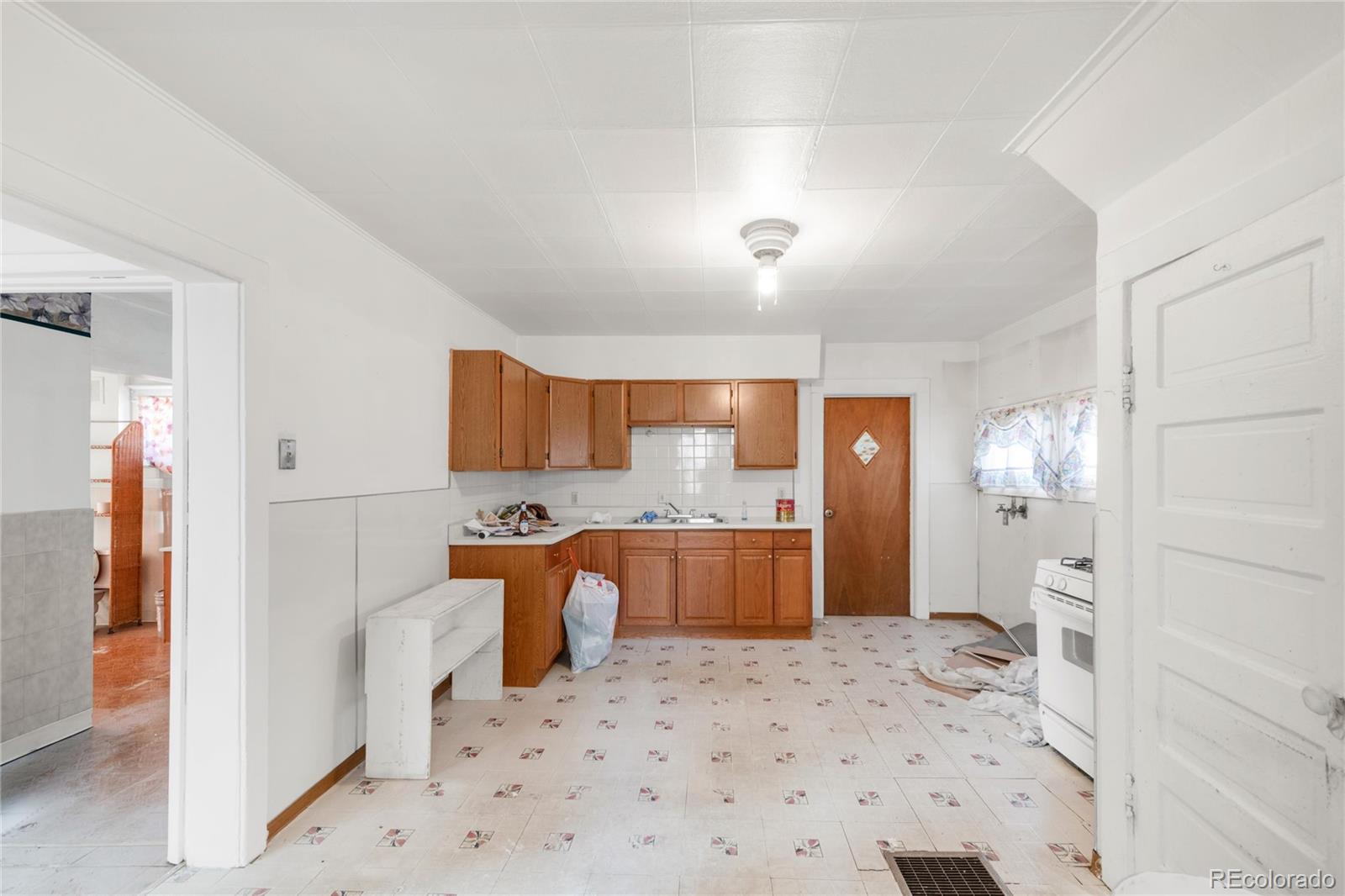 MLS Image #7 for 3901  alcott street,denver, Colorado