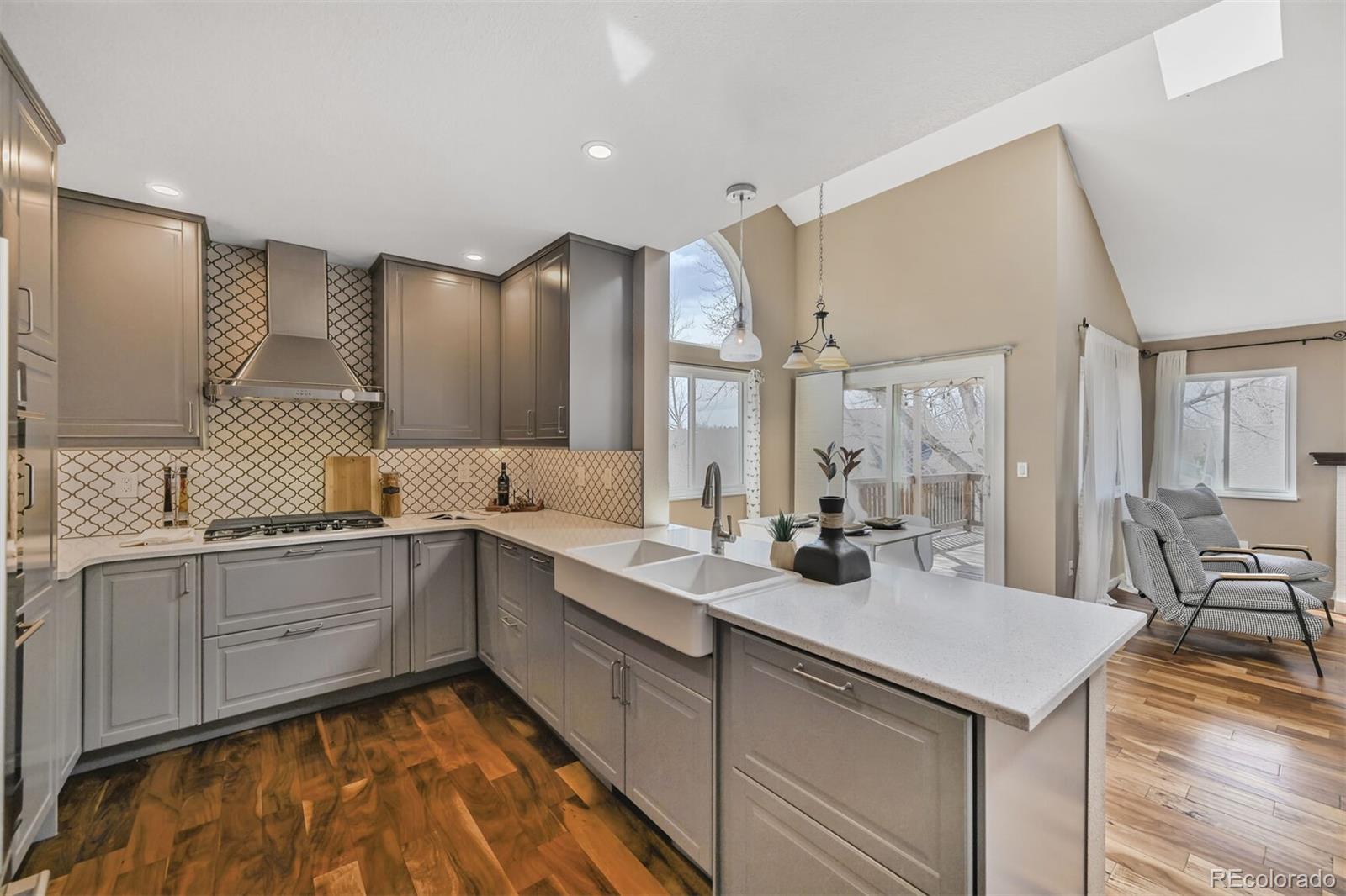 MLS Image #5 for 9443  palisade court,highlands ranch, Colorado