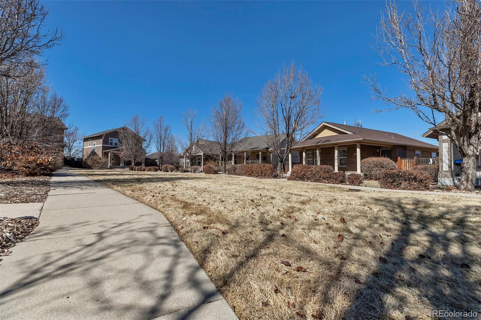 MLS Image #6 for 23361 e saratoga circle,aurora, Colorado