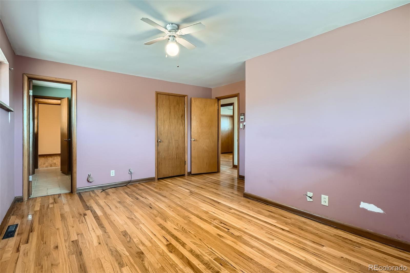 MLS Image #12 for 2525 s ivanhoe place,denver, Colorado