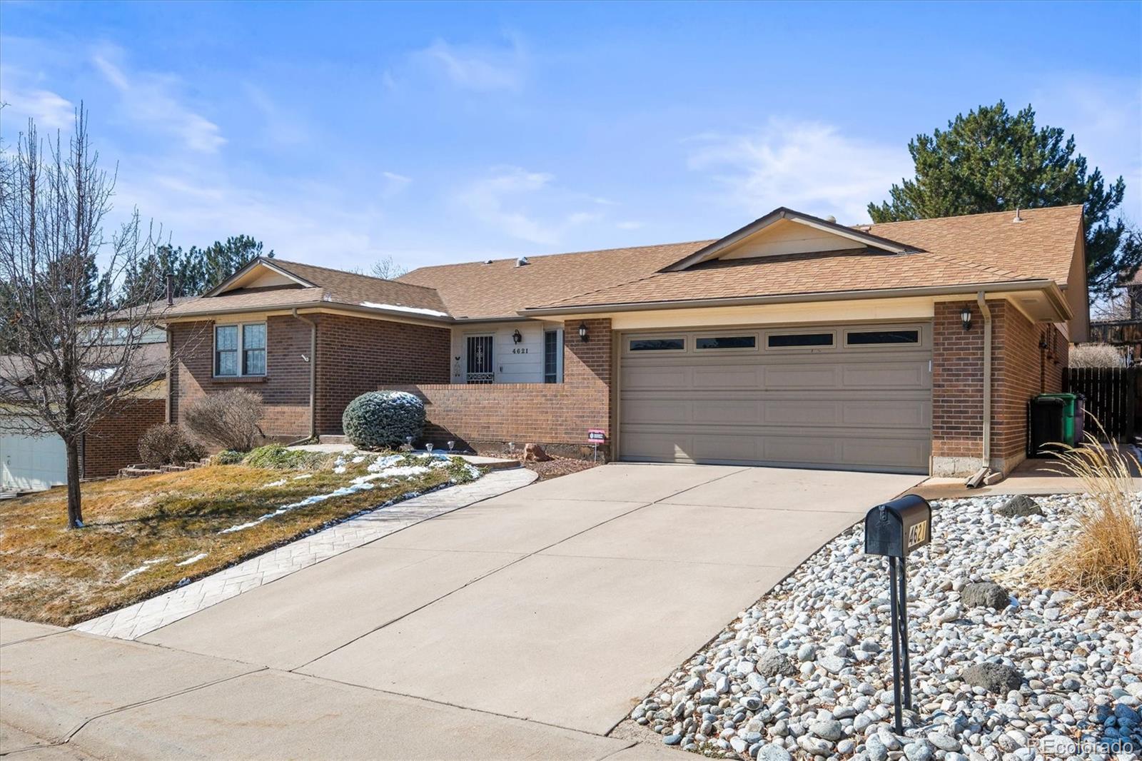 MLS Image #42 for 4621 s perry way,denver, Colorado