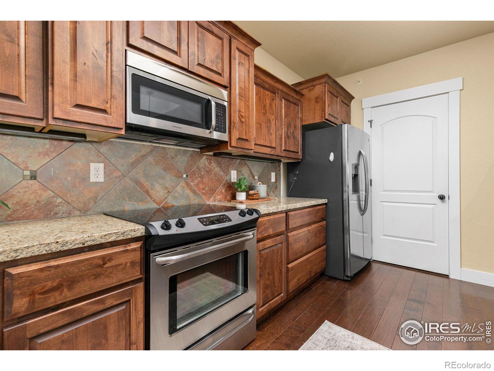 MLS Image #4 for 5850  dripping rock lane,fort collins, Colorado