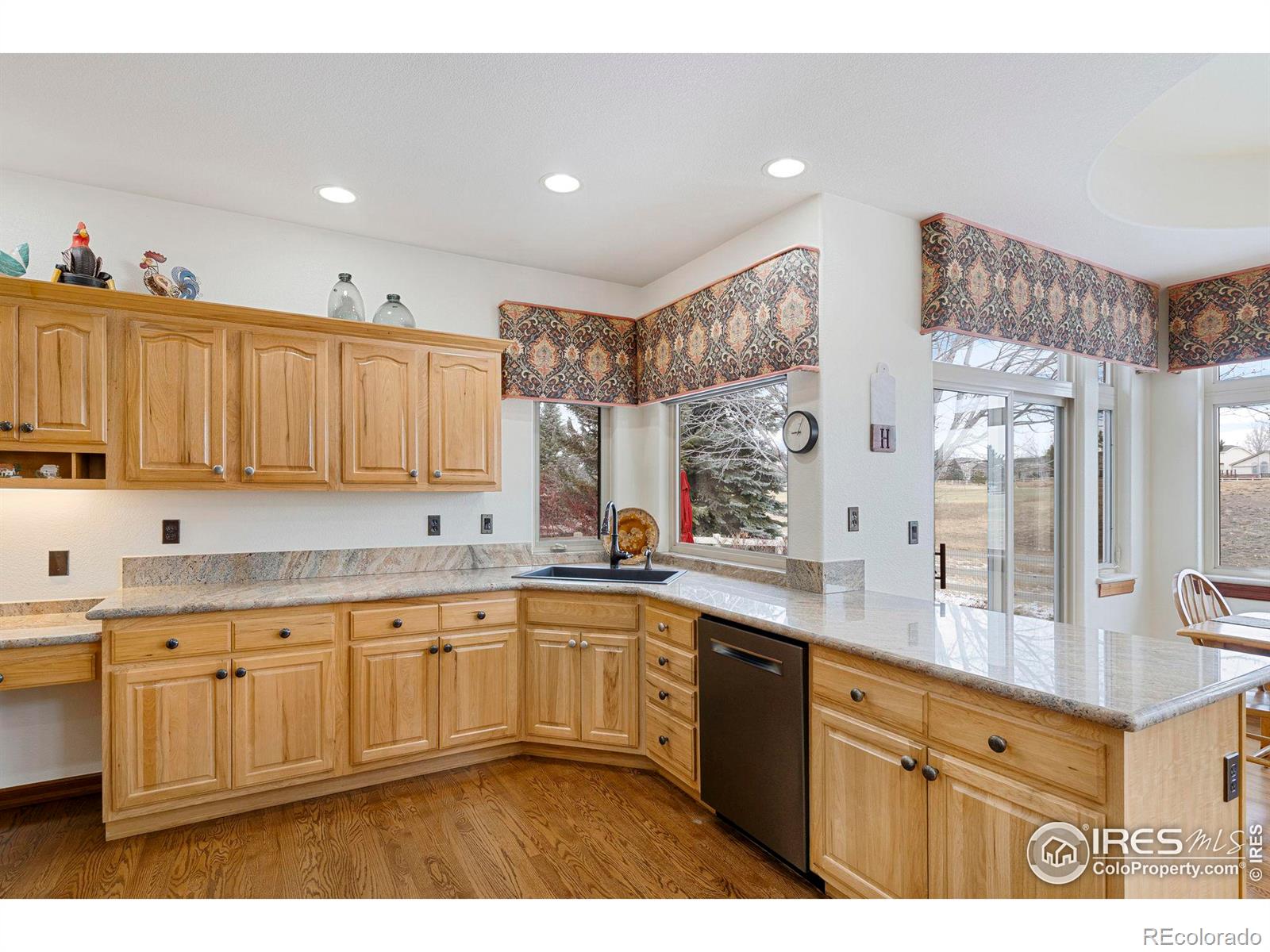 MLS Image #6 for 4405  fairway lane,broomfield, Colorado