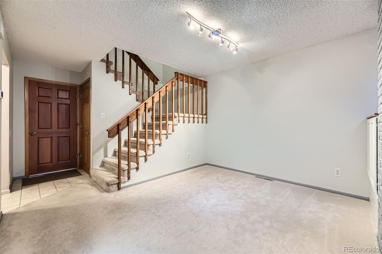 MLS Image #6 for 7751 s curtice drive,littleton, Colorado