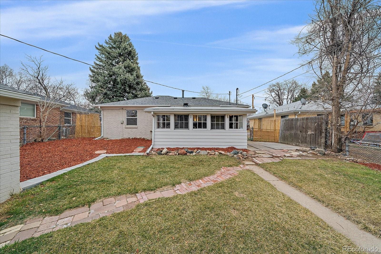 MLS Image #17 for 903  poplar street,denver, Colorado