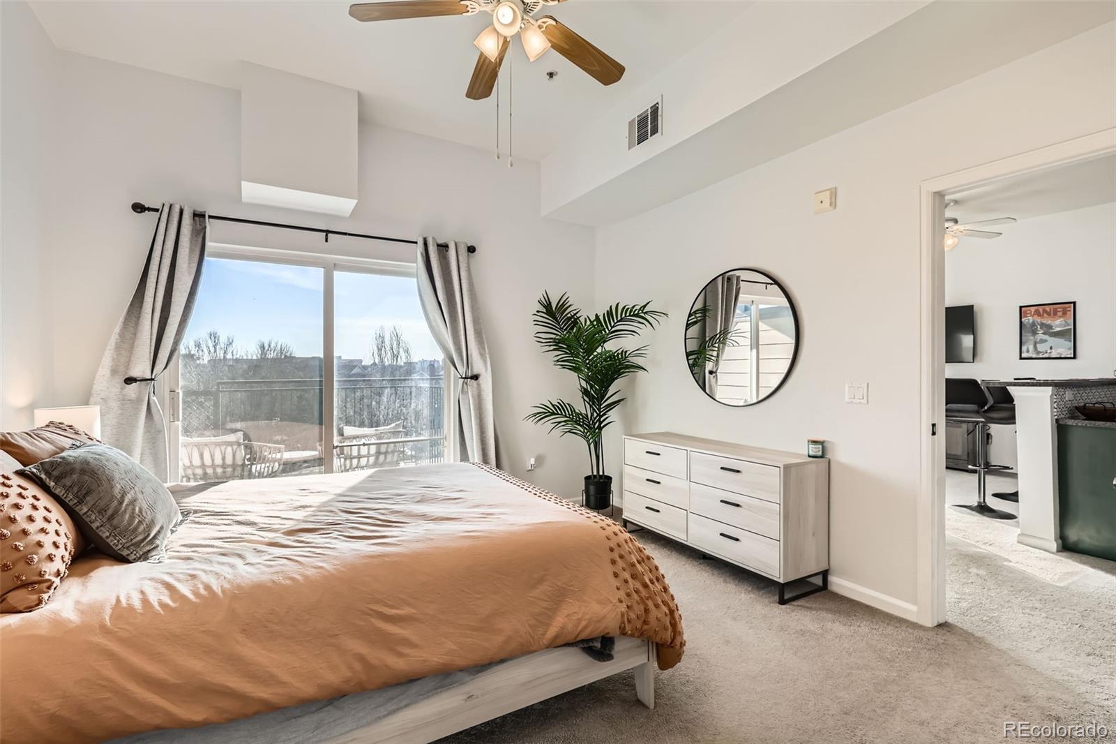MLS Image #12 for 15475  andrews drive,denver, Colorado