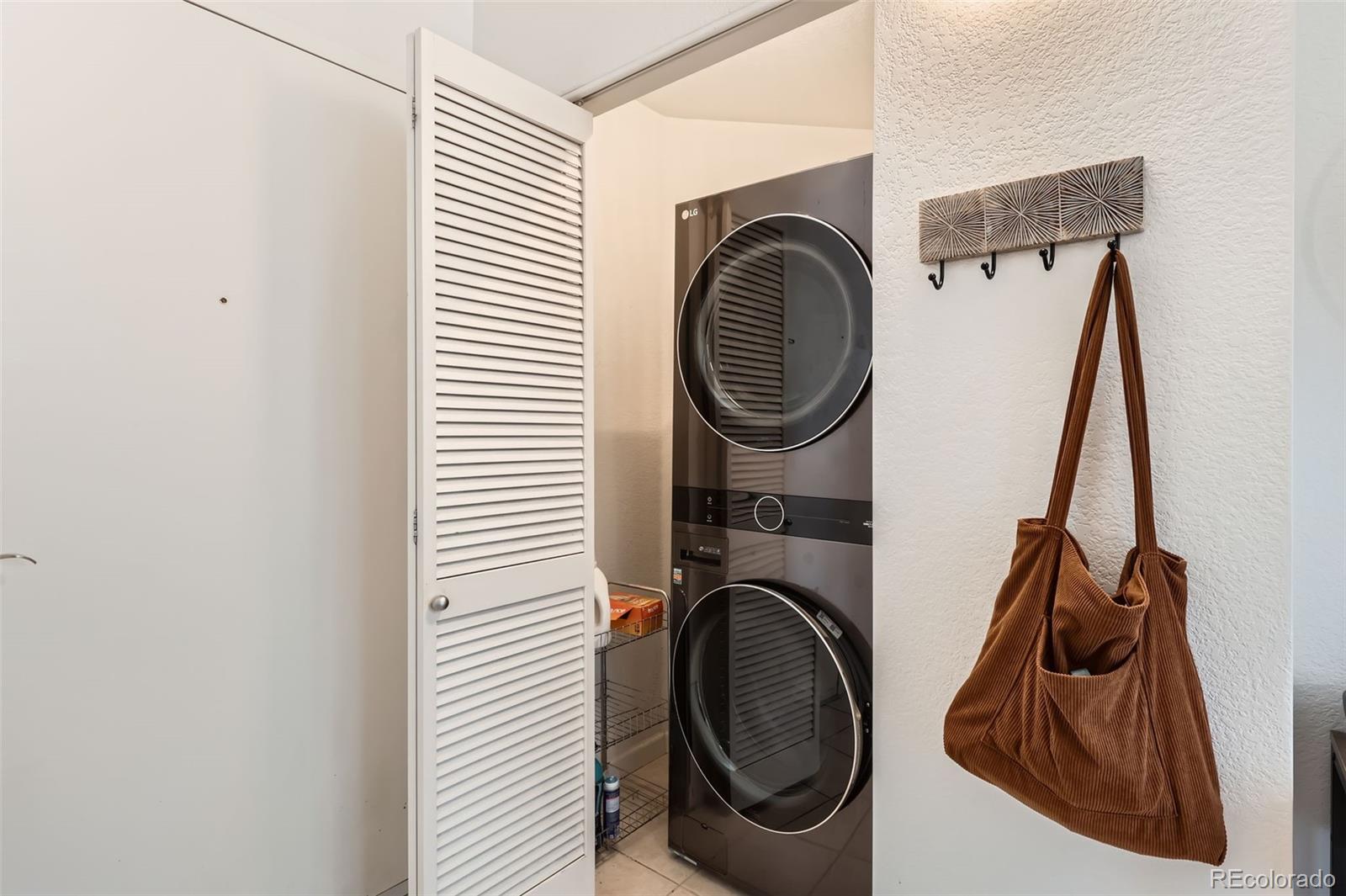 MLS Image #21 for 15475  andrews drive,denver, Colorado